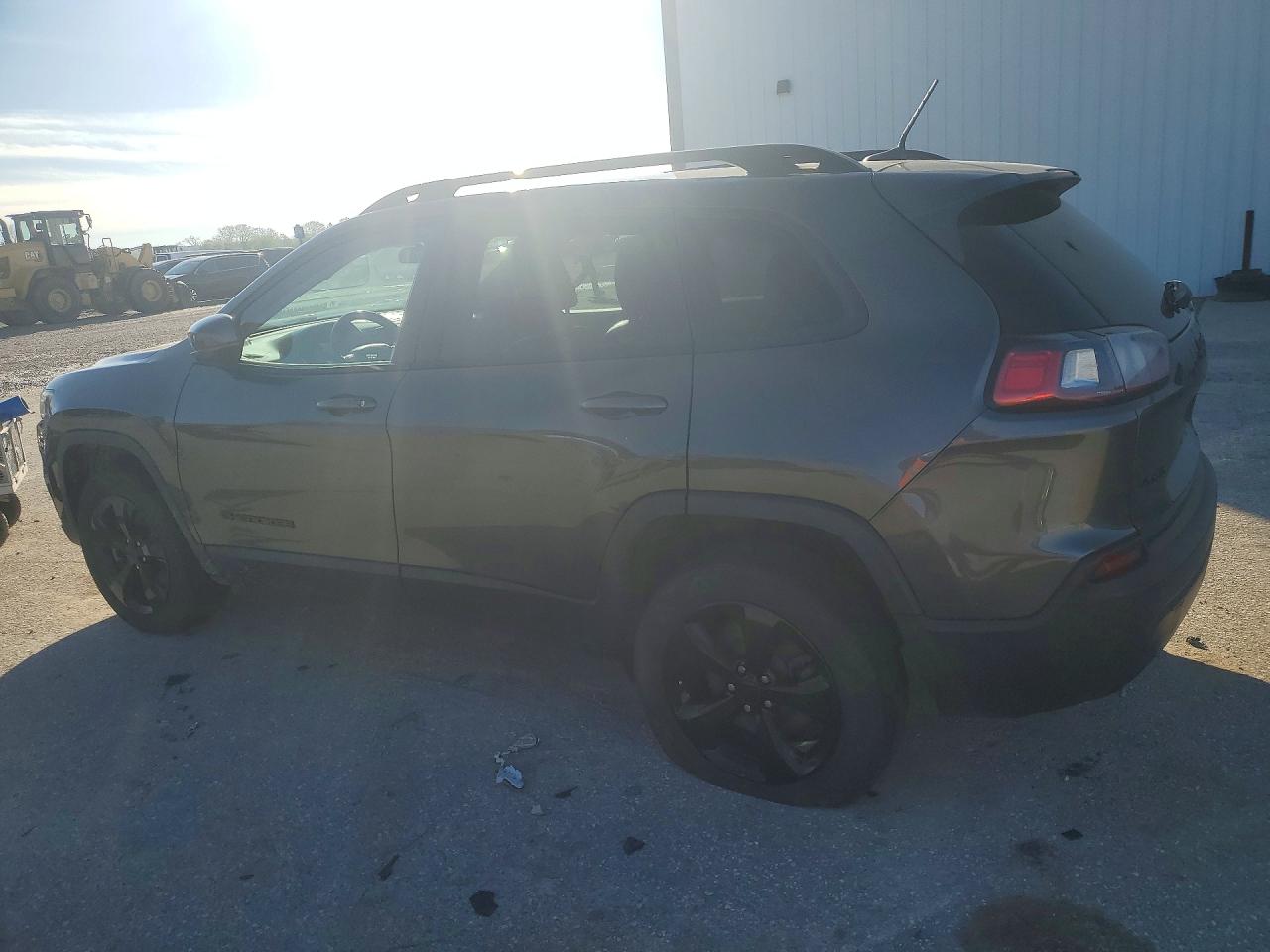 2019 Jeep Cherokee Latitude Plus Серый vin: 1C4PJMLB3KD490025