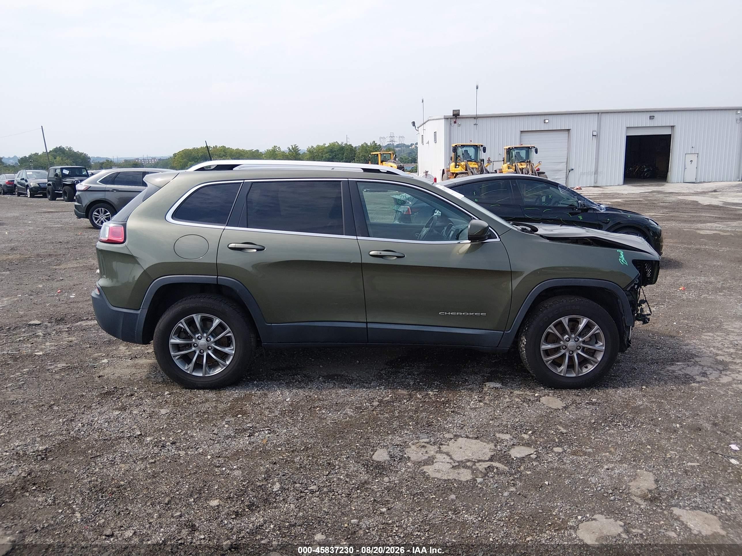 2020 Jeep Cherokee Latitude Plus 4x4 Green vin: 1C4PJMLB3LD556963