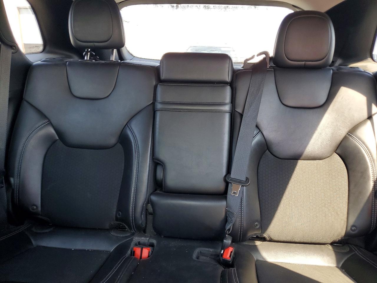 2019 Jeep Cherokee Latitude Plus Зеленый vin: 1C4PJMLB6KD254419