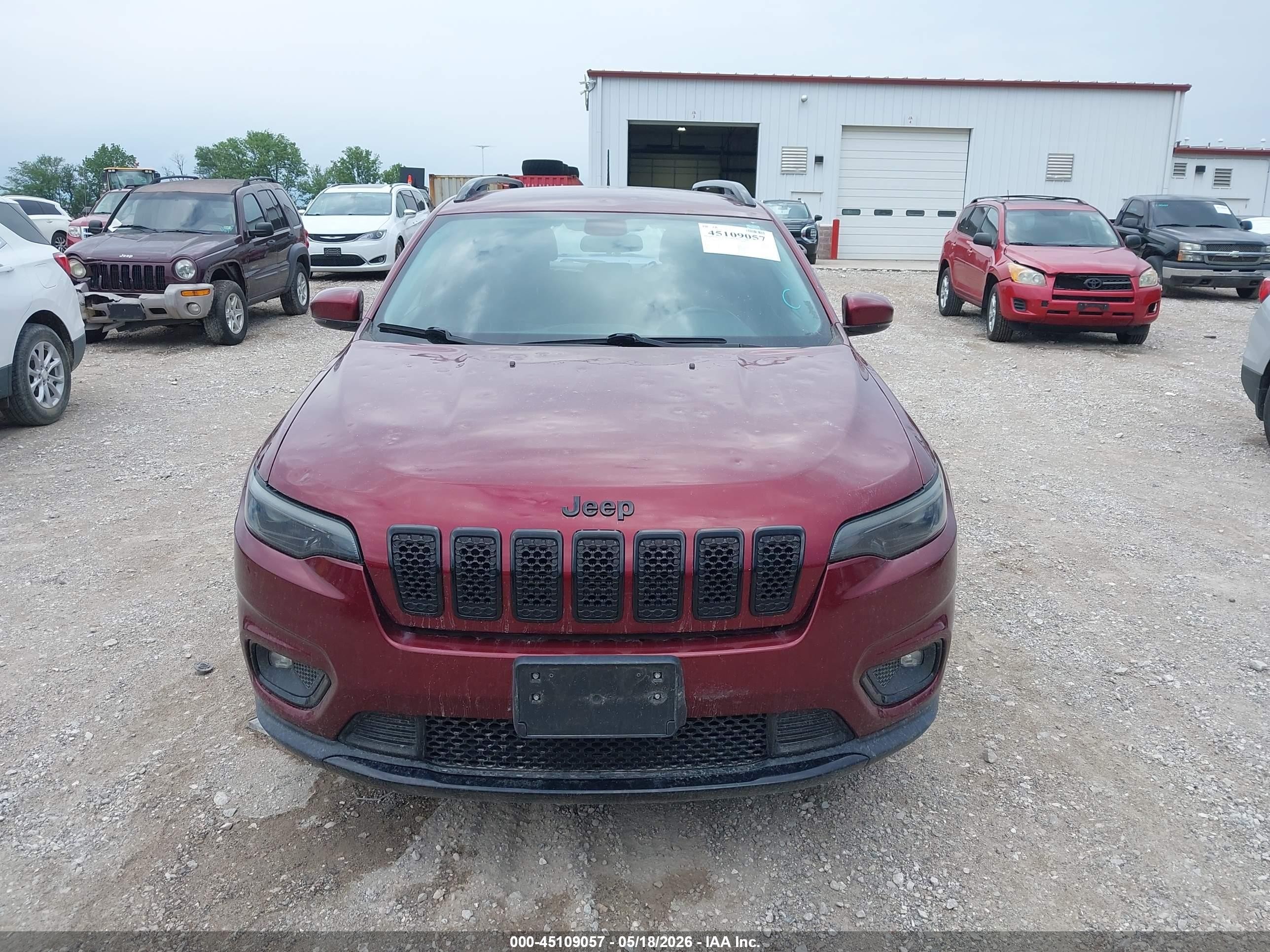 2019 Jeep Cherokee Altitude 4x4 Темно-бордовый vin: 1C4PJMLB7KD367070