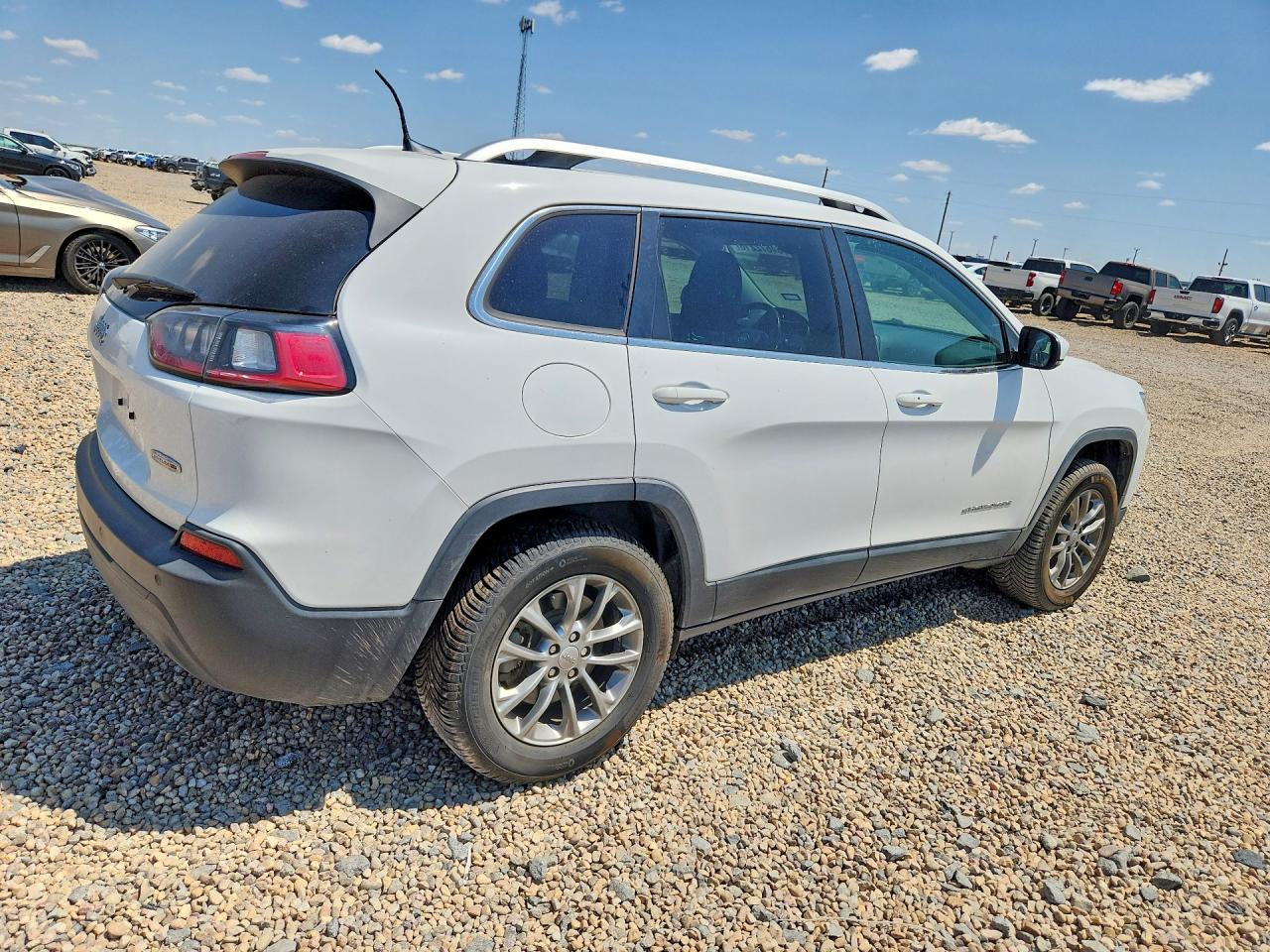 2020 Jeep Cherokee Latitude Plus Белый vin: 1C4PJMLB7LD518491