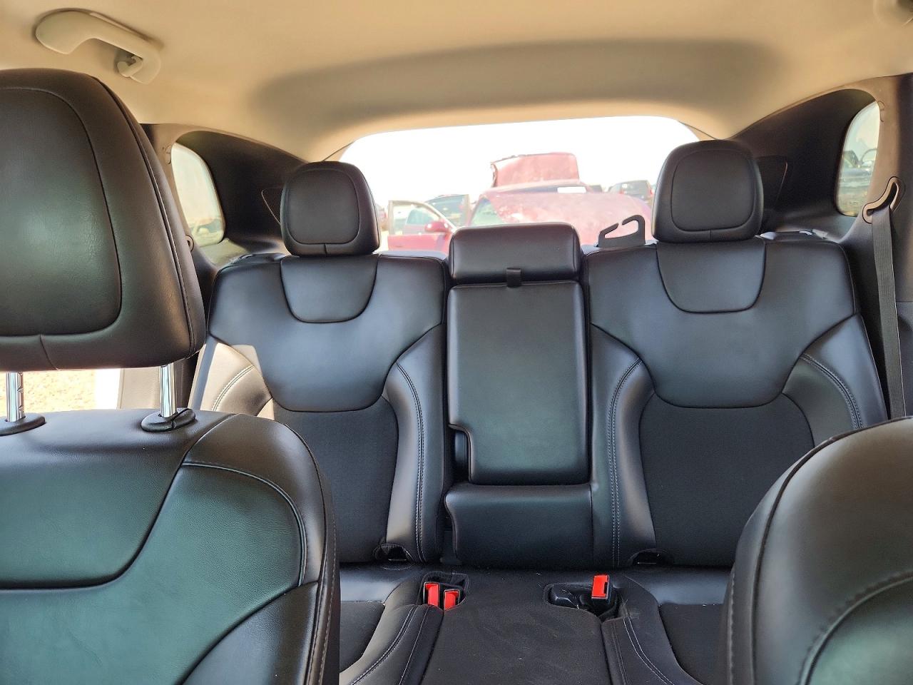2020 Jeep Cherokee Latitude Plus Белый vin: 1C4PJMLB7LD518491