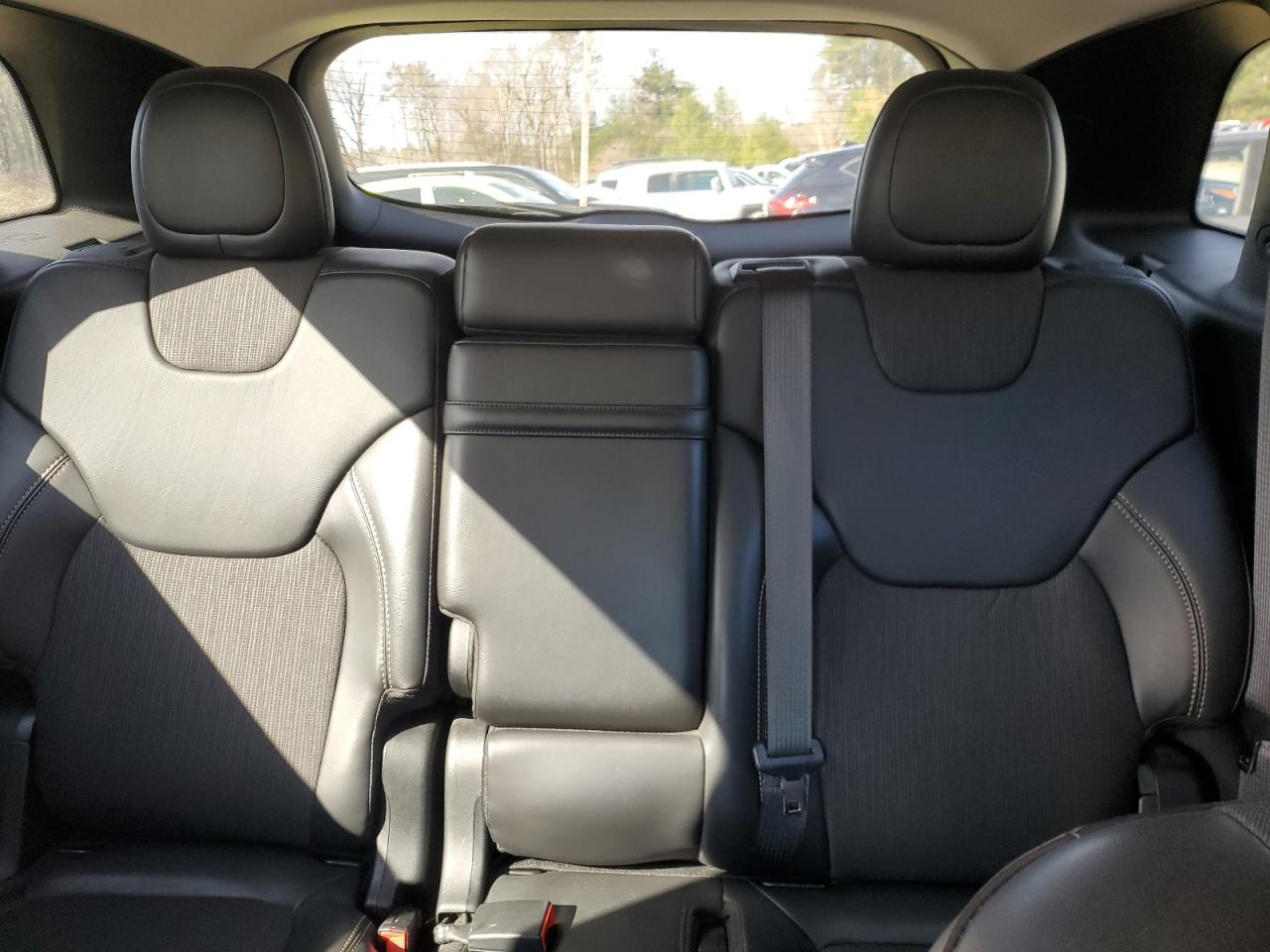 2018 Jeep Cherokee Latitude Plus Серый vin: 1C4PJMLB9JD513645
