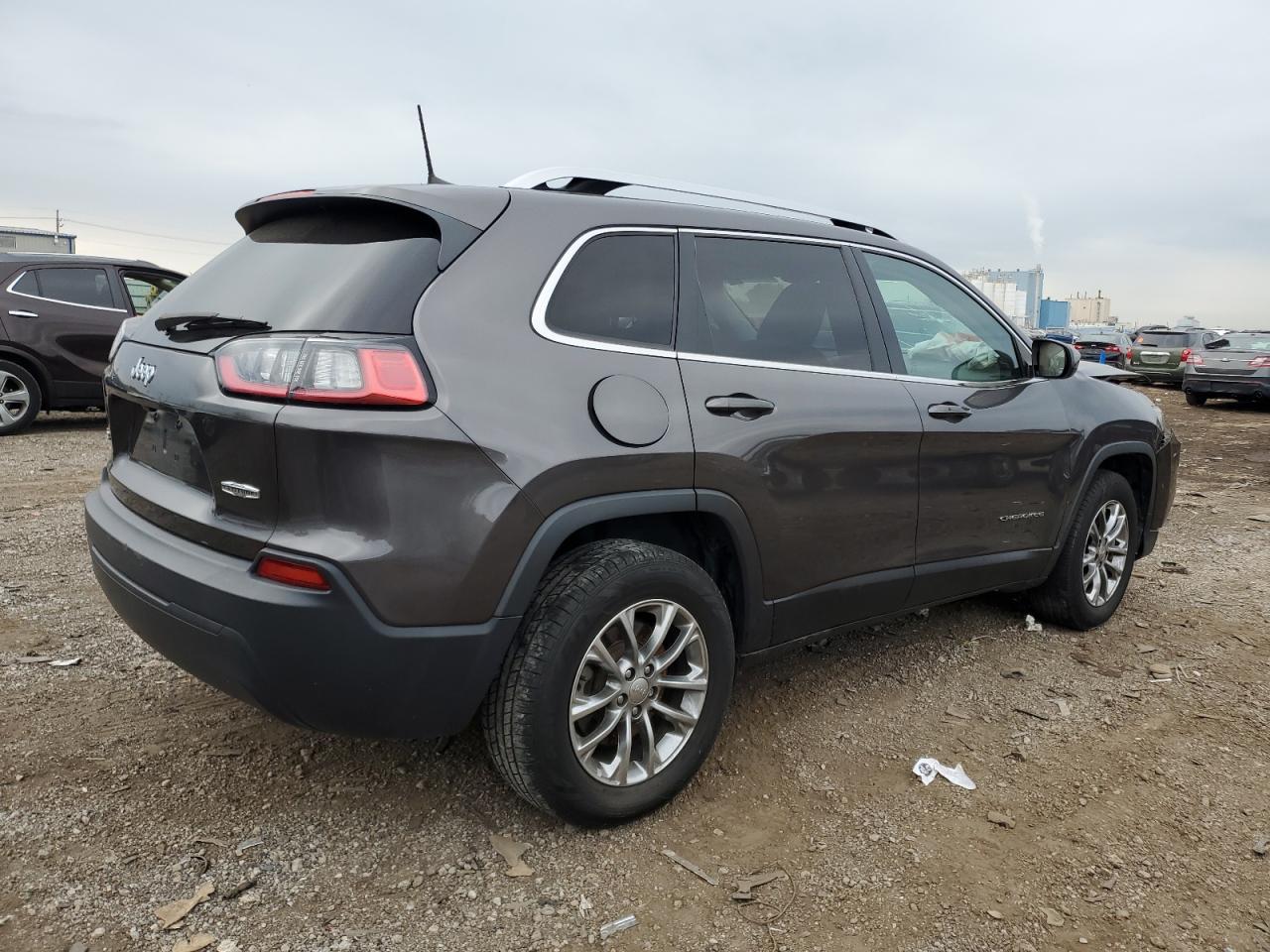 2019 Jeep Cherokee Latitude Plus Gray vin: 1C4PJMLB9KD167095