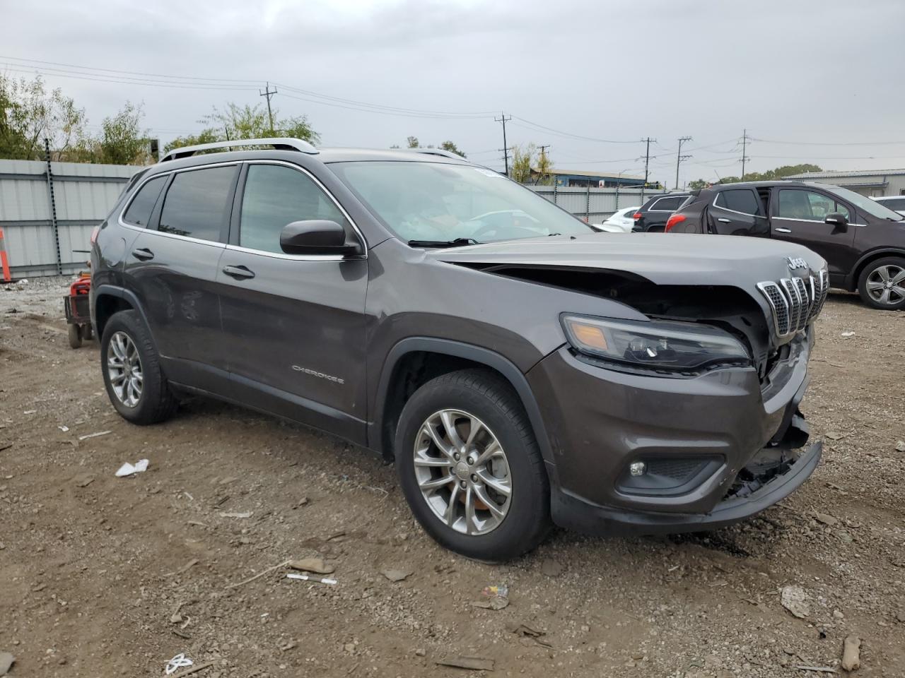 2019 Jeep Cherokee Latitude Plus Gray vin: 1C4PJMLB9KD167095