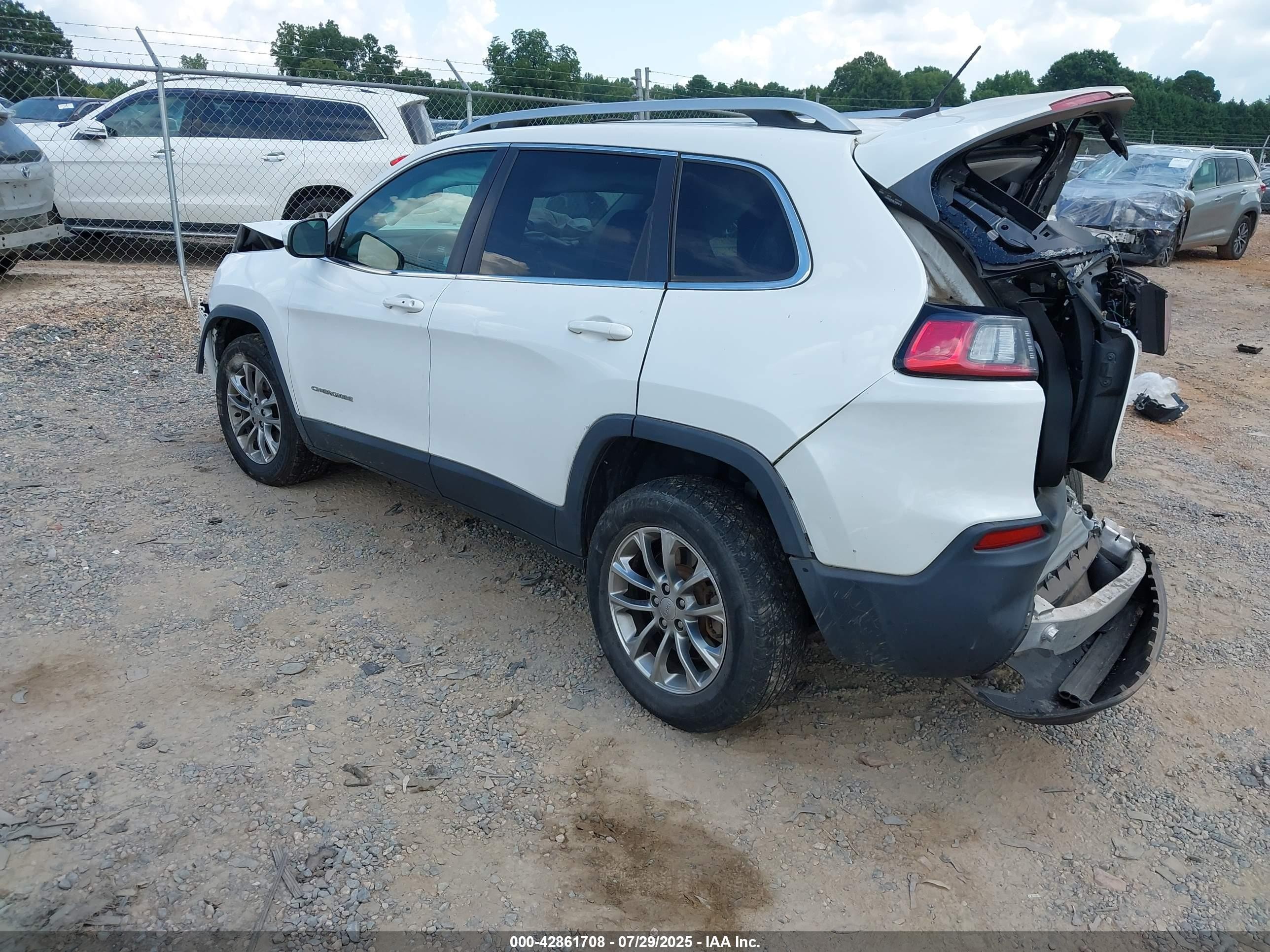 2019 Jeep Cherokee Latitude Plus 4x4 Белый vin: 1C4PJMLBXKD139984