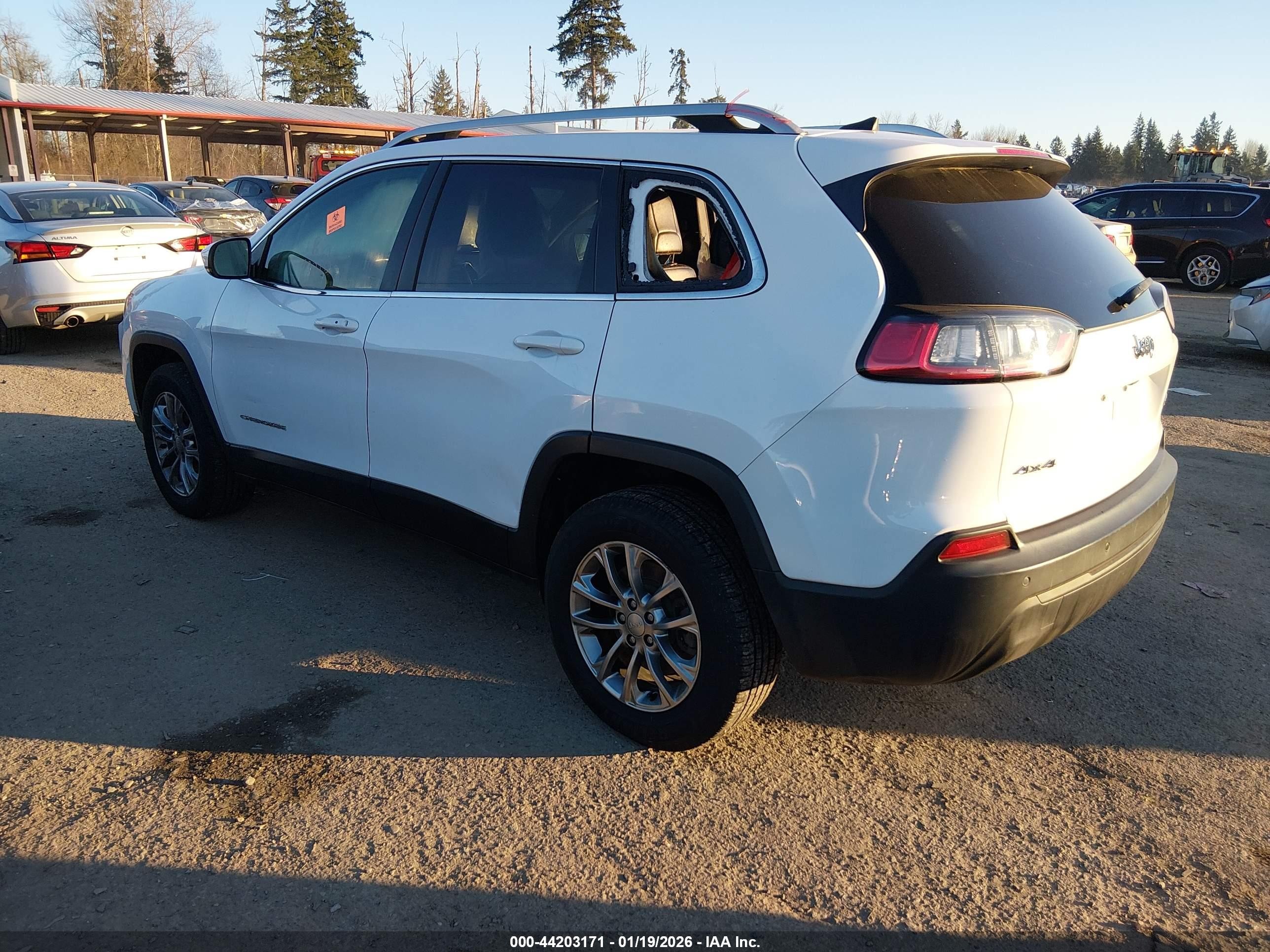 2019 Jeep Cherokee Latitude Plus 4x4 Белый vin: 1C4PJMLBXKD271689
