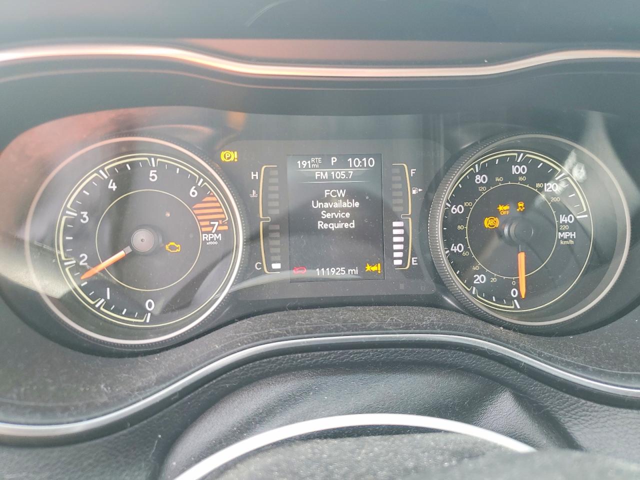 2021 Jeep Cherokee Latitude Plus Silver vin: 1C4PJMLBXMD142404