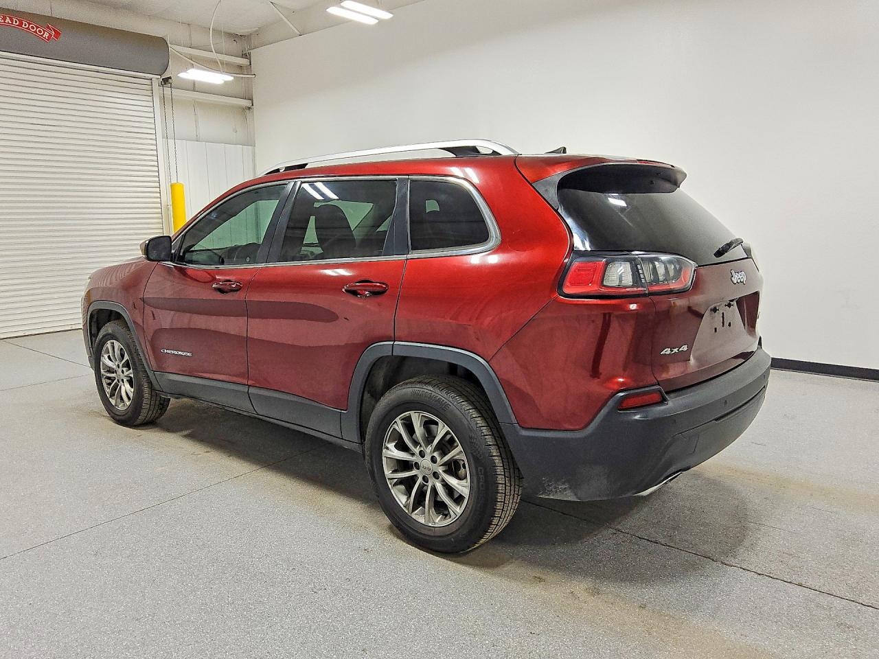 2019 Jeep Cherokee Latitude Plus Red vin: 1C4PJMLN3KD224384