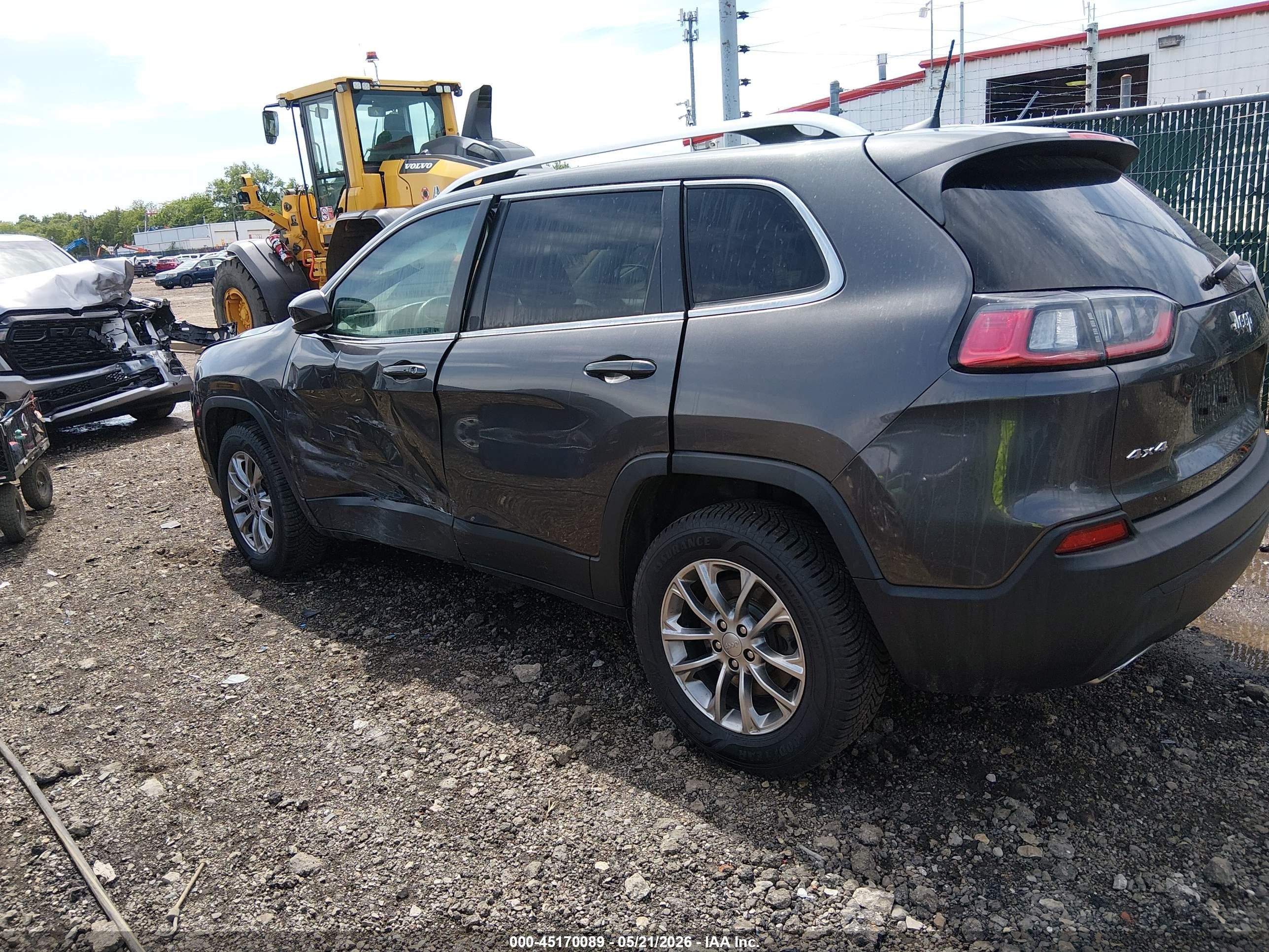 2019 Jeep Cherokee Latitude Plus 4x4 Black vin: 1C4PJMLN6KD123601