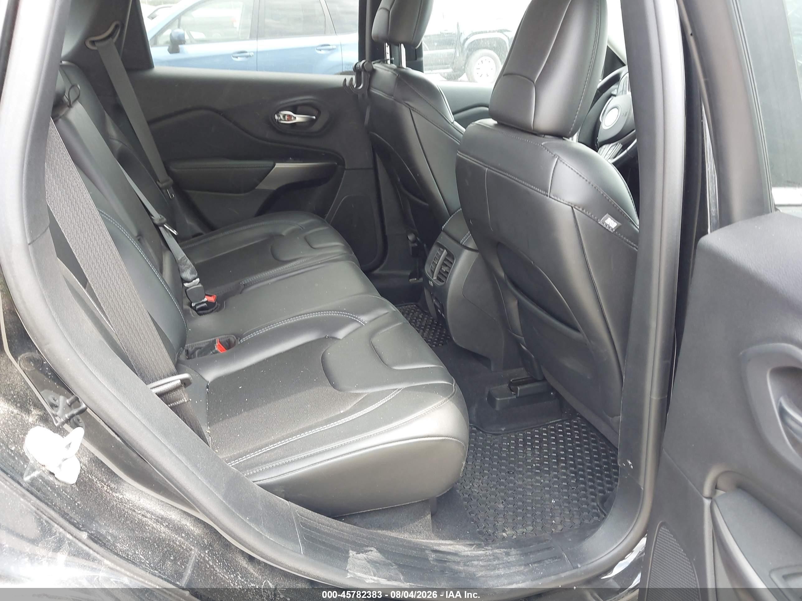 2020 Jeep Cherokee Latitude Plus 4x4 Black vin: 1C4PJMLX6LD608050