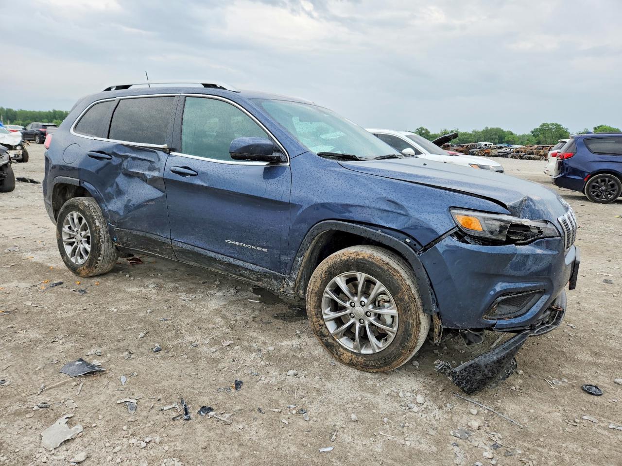 2019 Jeep Cherokee Latitude Plus Blue vin: 1C4PJMLX7KD462935
