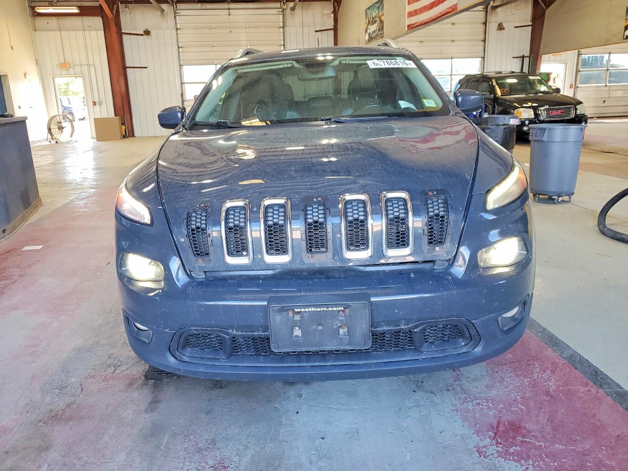 2018 Jeep Cherokee Latitude Plus Угольный vin: 1C4PJMLX8JD615112