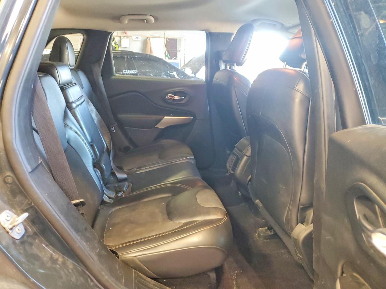 2018 Jeep Cherokee Latitude Plus Угольный vin: 1C4PJMLX8JD615112