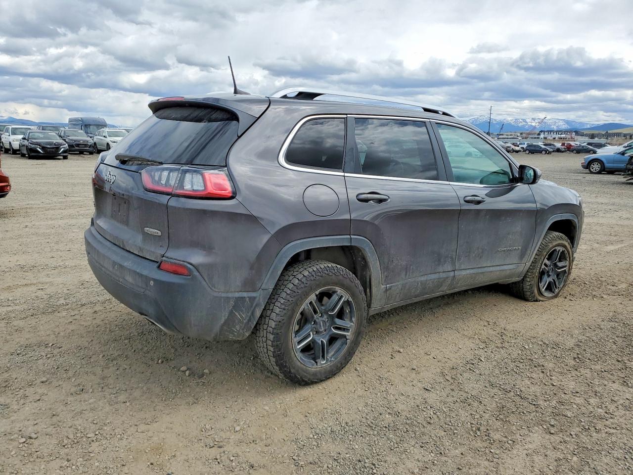 2019 Jeep Cherokee Latitude Plus Black vin: 1C4PJMLX9KD113842