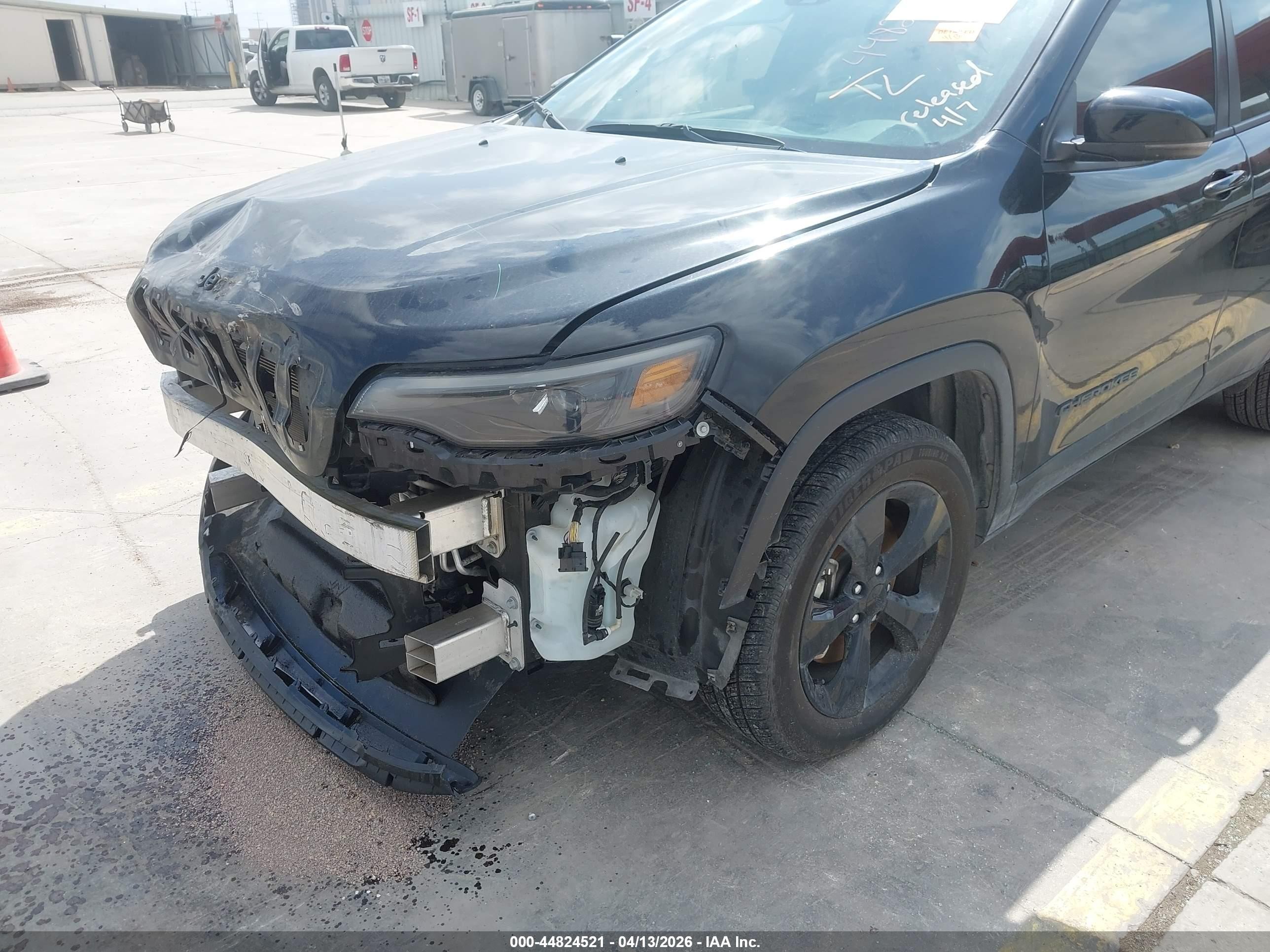 2023 Jeep Cherokee Altitude Lux 4x4 Black vin: 1C4PJMMB6PD101898