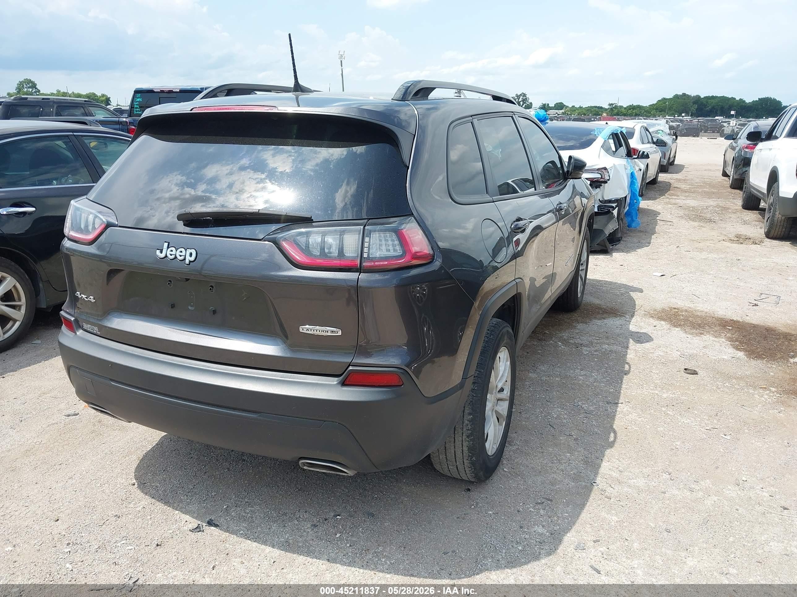 2022 Jeep Cherokee Latitude Lux 4x4 Gray vin: 1C4PJMMN9ND538804