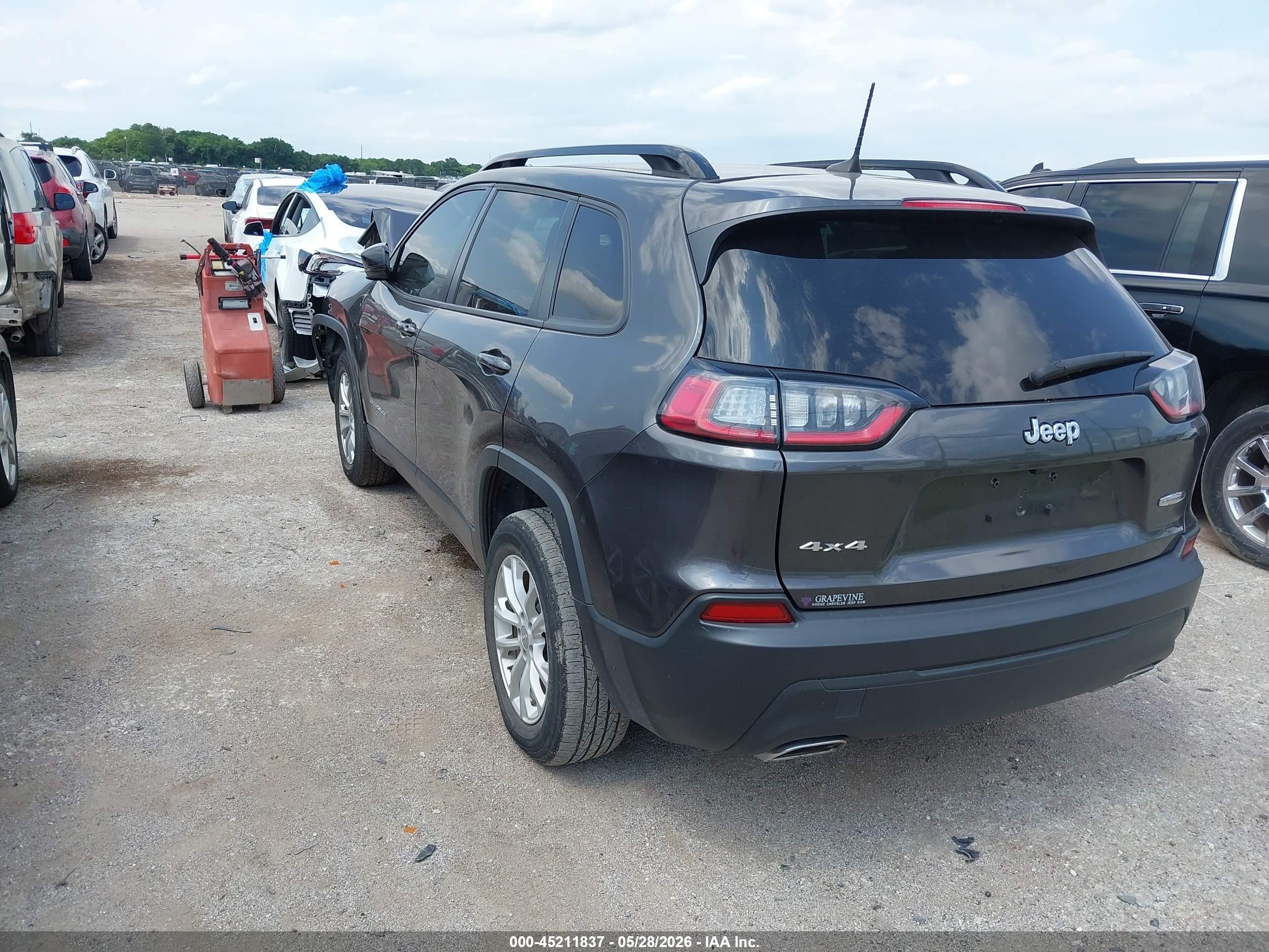 2022 Jeep Cherokee Latitude Lux 4x4 Gray vin: 1C4PJMMN9ND538804