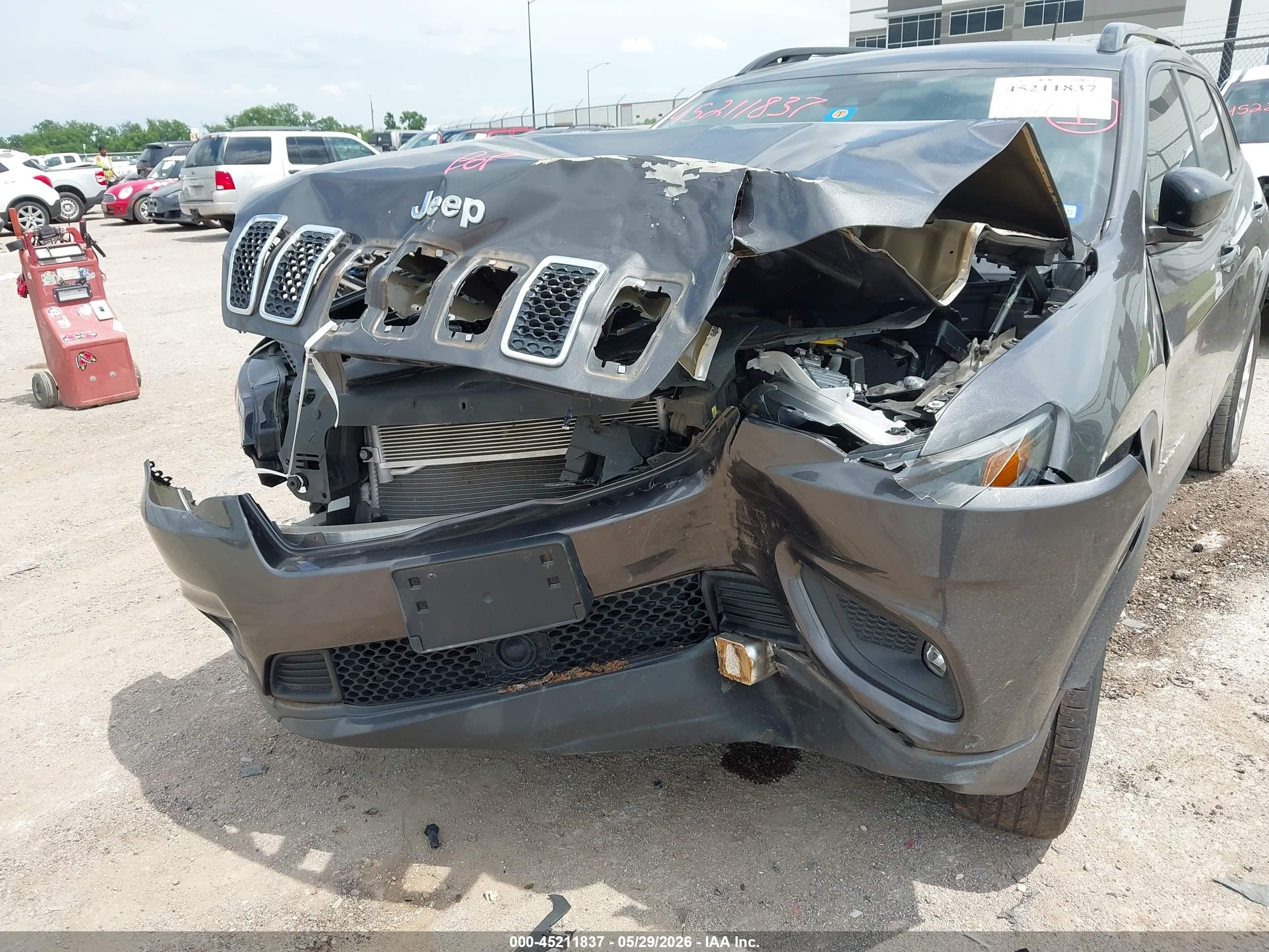 2022 Jeep Cherokee Latitude Lux 4x4 Gray vin: 1C4PJMMN9ND538804