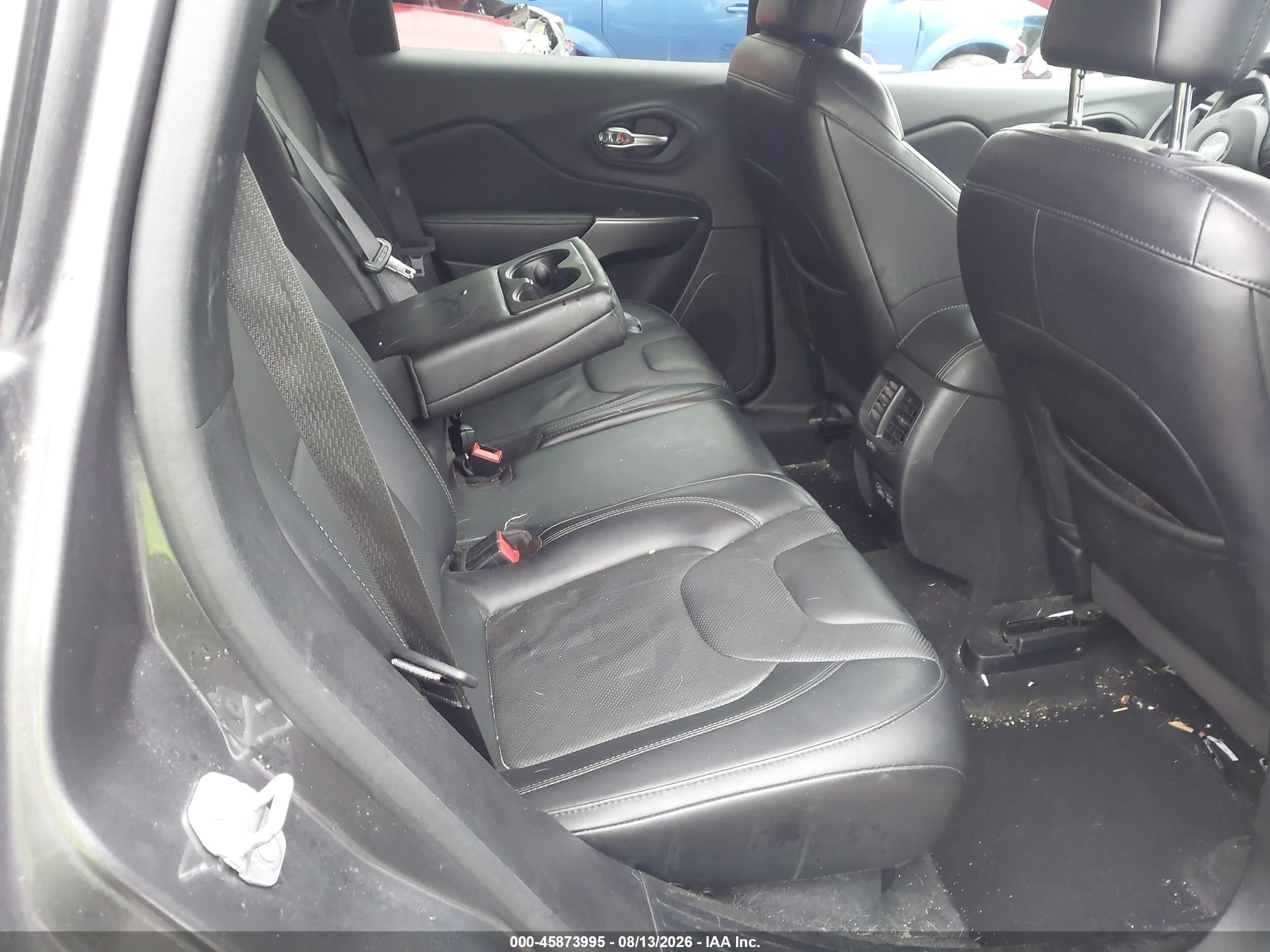 2021 Jeep Cherokee Latitude Lux 4x4 Gray vin: 1C4PJMMX2MD124232