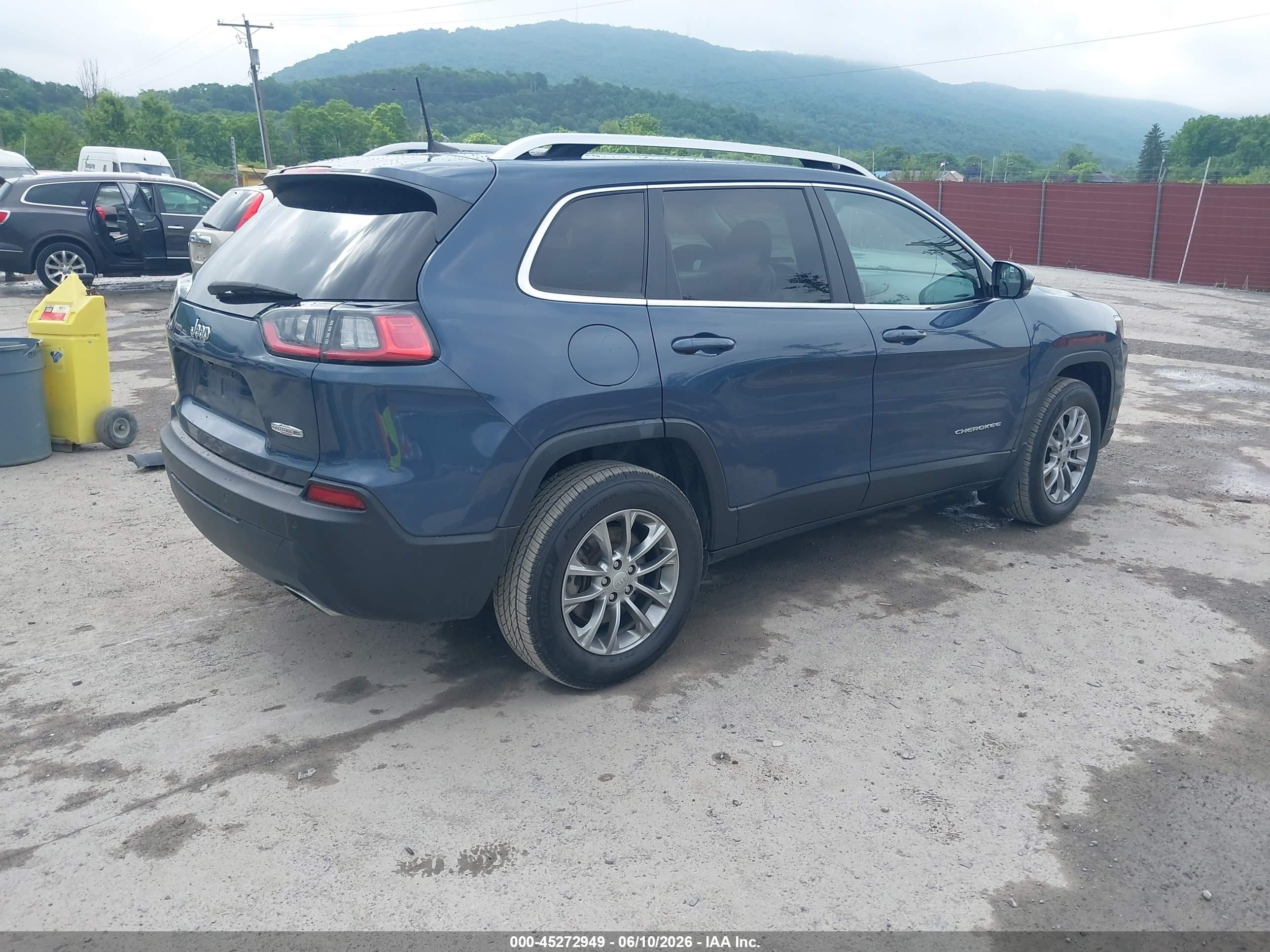 2021 Jeep Cherokee Latitude Lux 4x4 Blue vin: 1C4PJMMX4MD138598