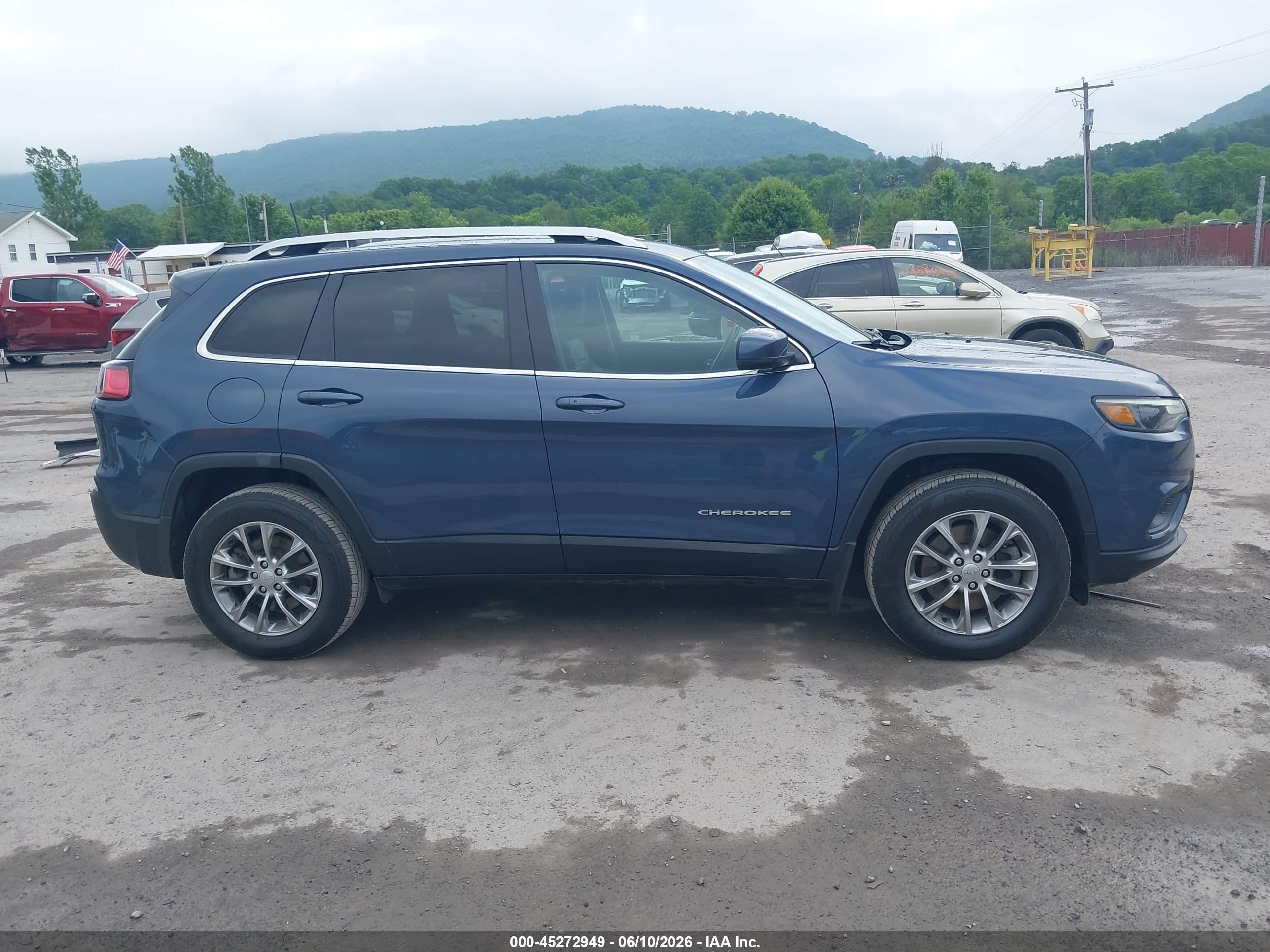 2021 Jeep Cherokee Latitude Lux 4x4 Blue vin: 1C4PJMMX4MD138598