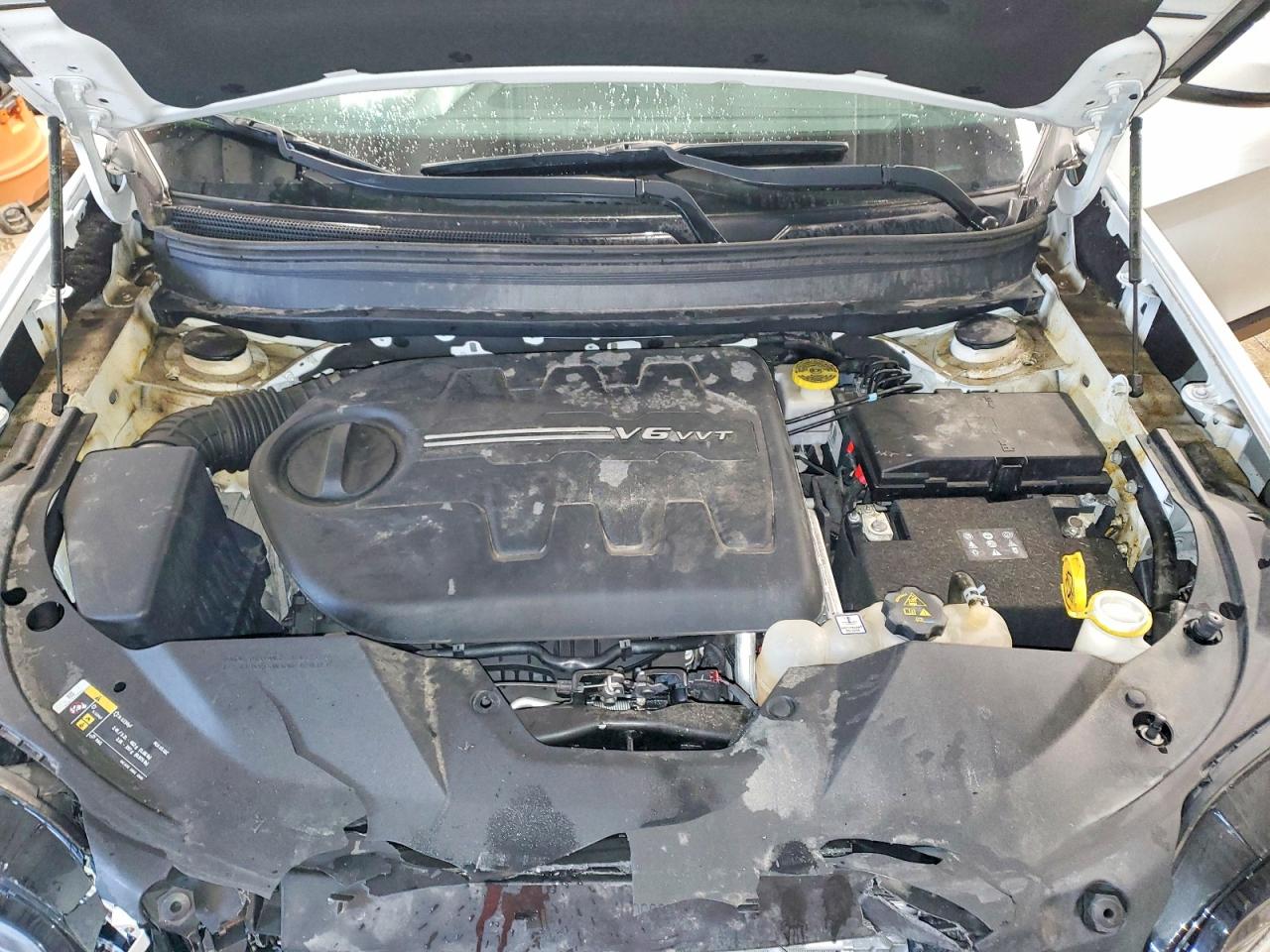 2021 Jeep Cherokee Latitude Lux Белый vin: 1C4PJMMX6MD235236