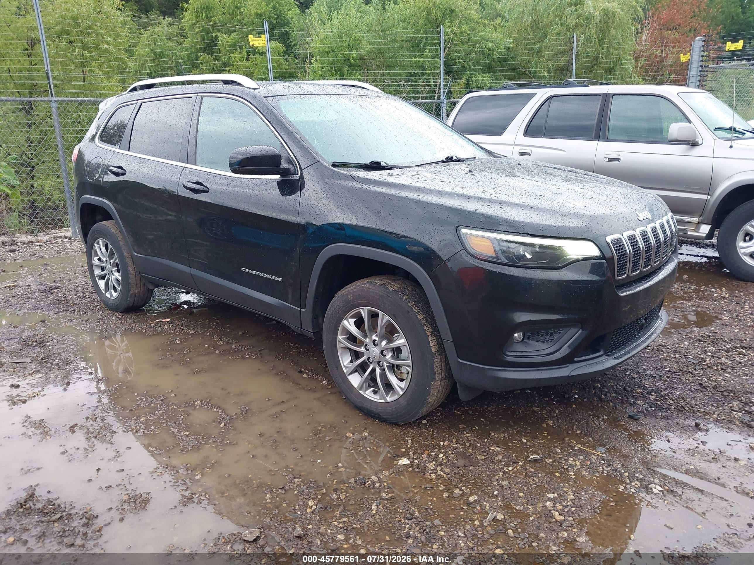 2021 Jeep Cherokee Latitude Lux 4x4 Black vin: 1C4PJMMX8MD102879