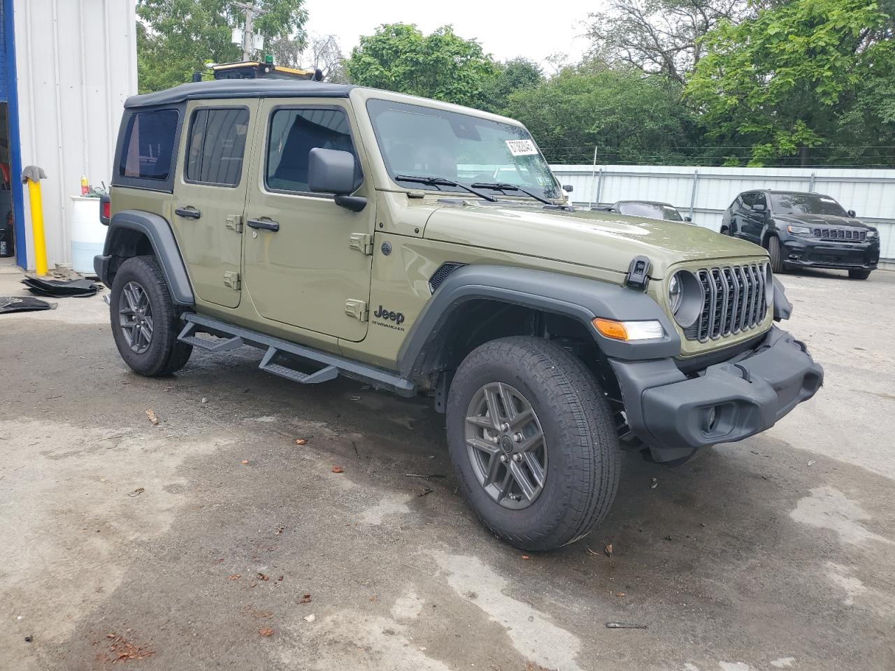 2025 Jeep Wrangler Sport Зеленый vin: 1C4PJXDG5SW563914
