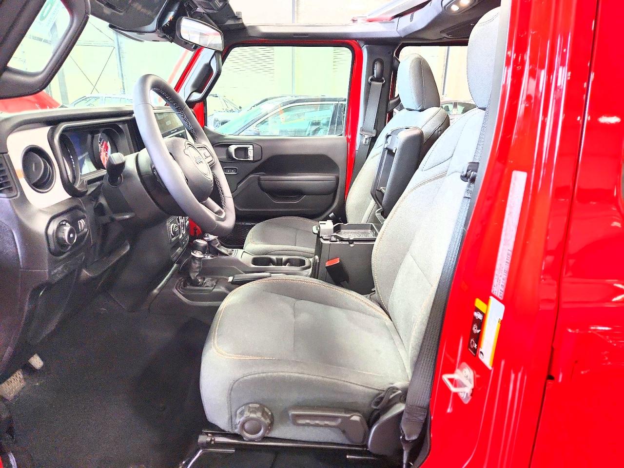 2026 Jeep Wrangler Sport Red vin: 1C4PJXDG7TW208146