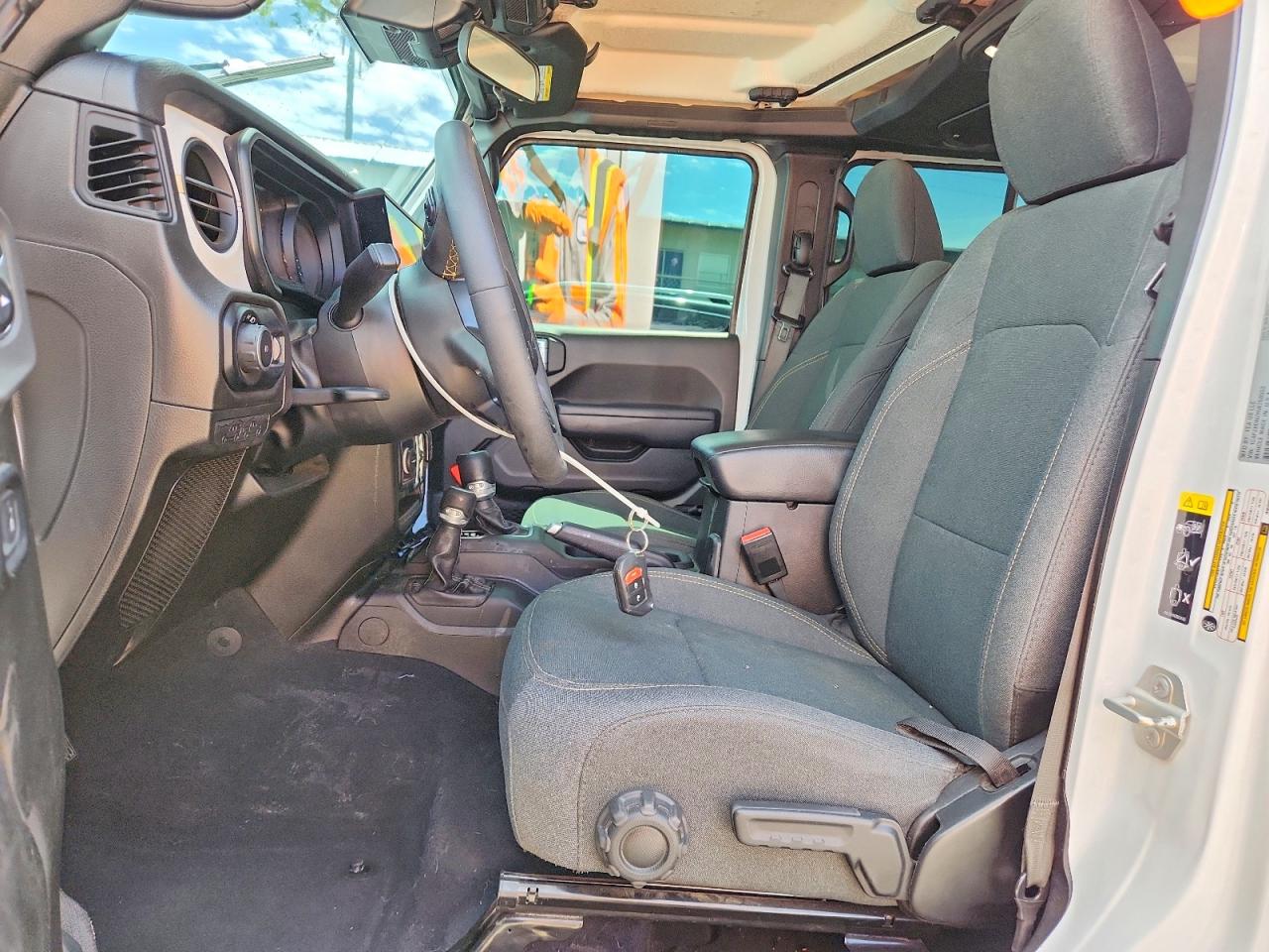 2024 Jeep Wrangler Sport White vin: 1C4PJXDN2RW268553