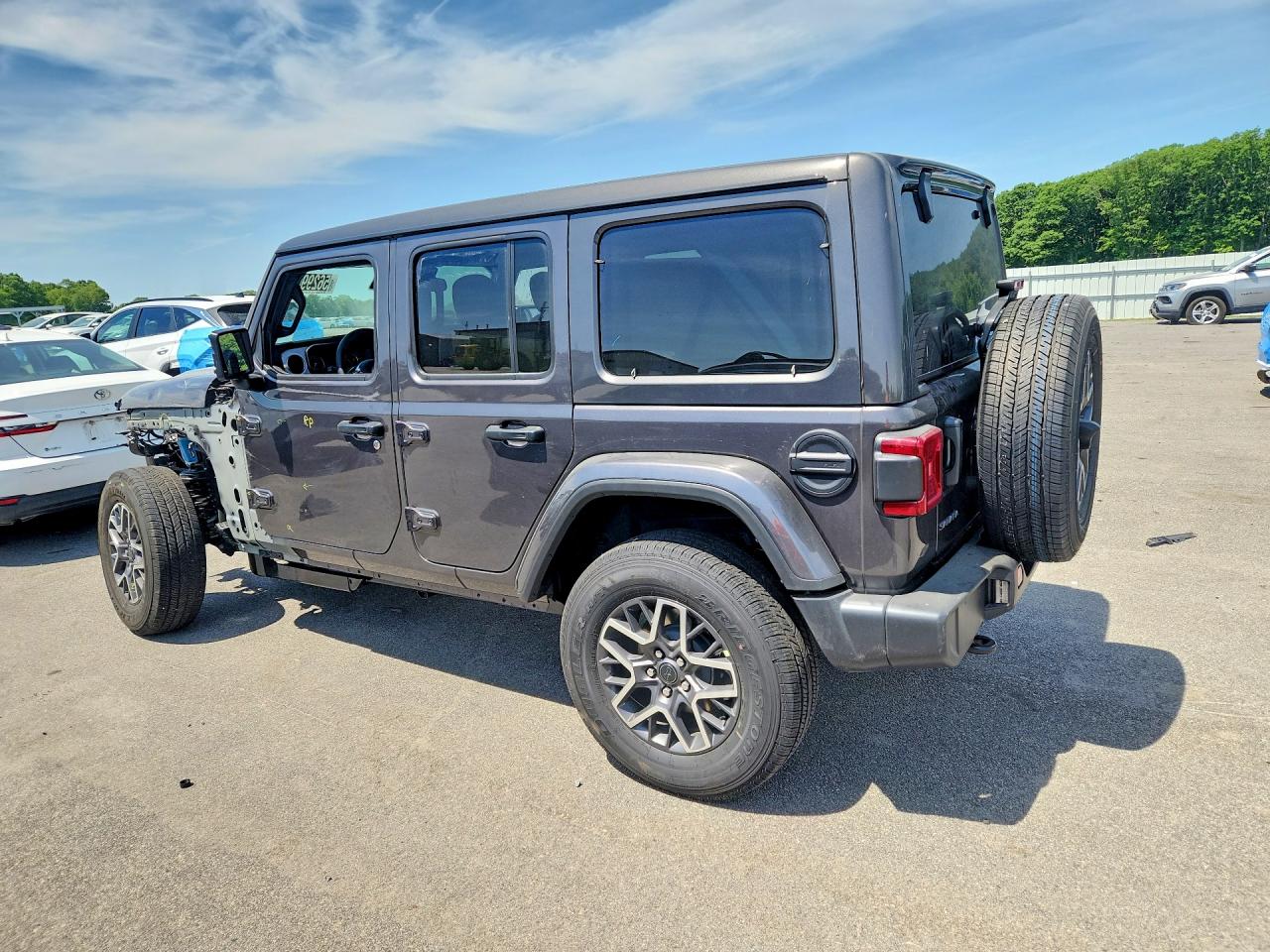 2026 Jeep Wrangler Sahara Gray vin: 1C4PJXEG2TW269953