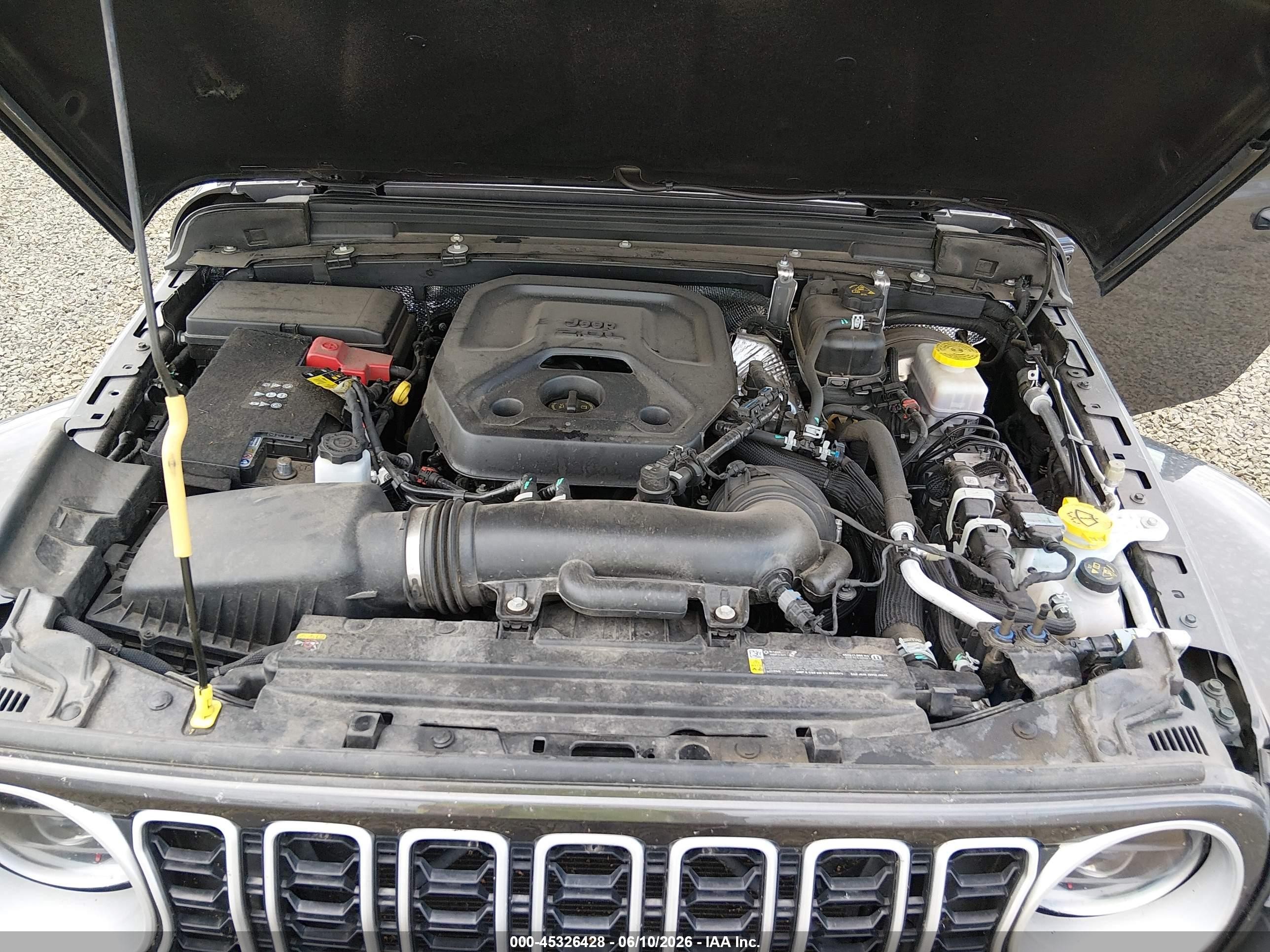 2025 Jeep Wrangler 4-door Sahara 4x4 Серый vin: 1C4PJXEN0SW597711