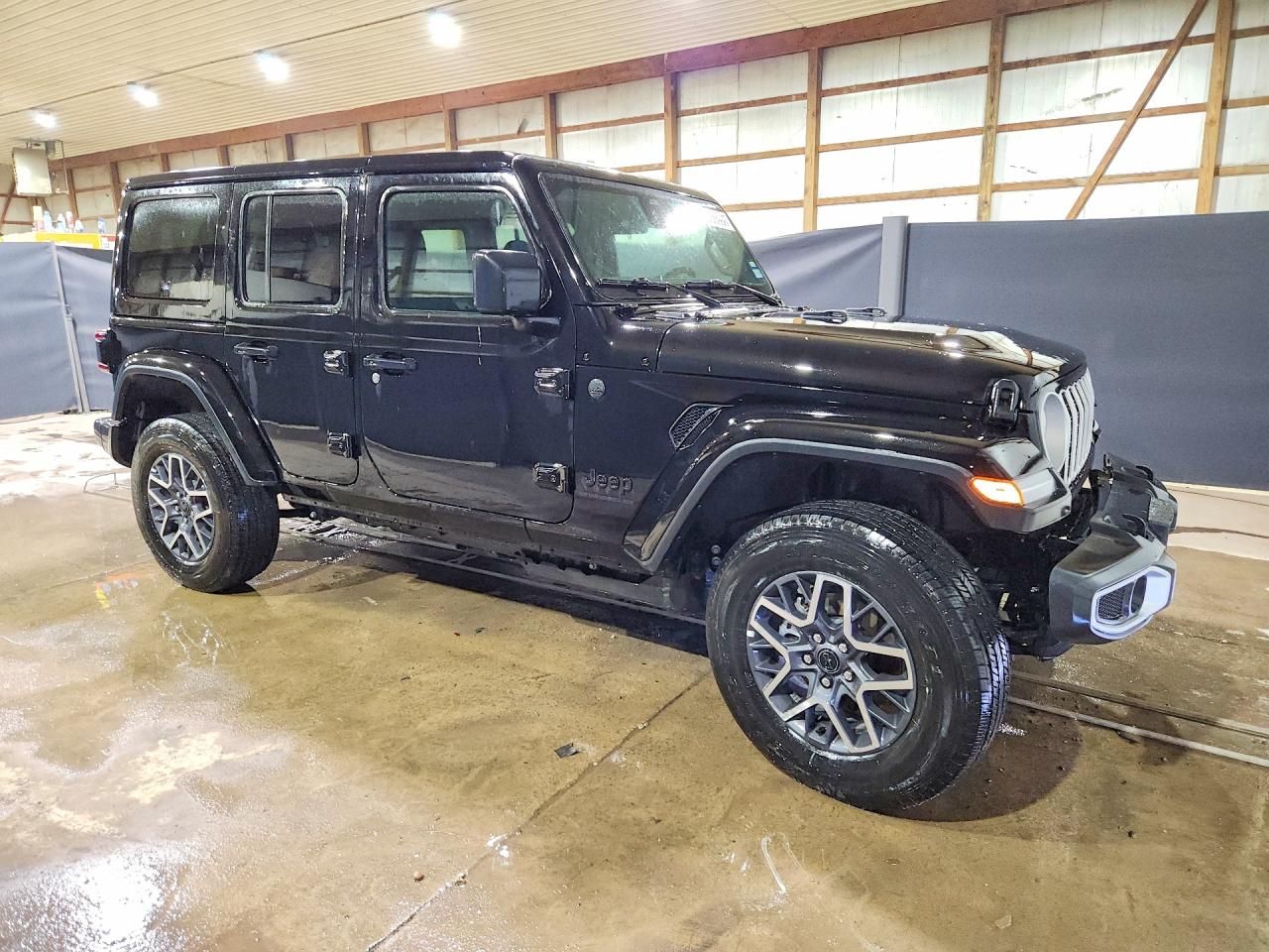 2026 Jeep Wrangler Sahara Black vin: 1C4PJXEN5TW235083