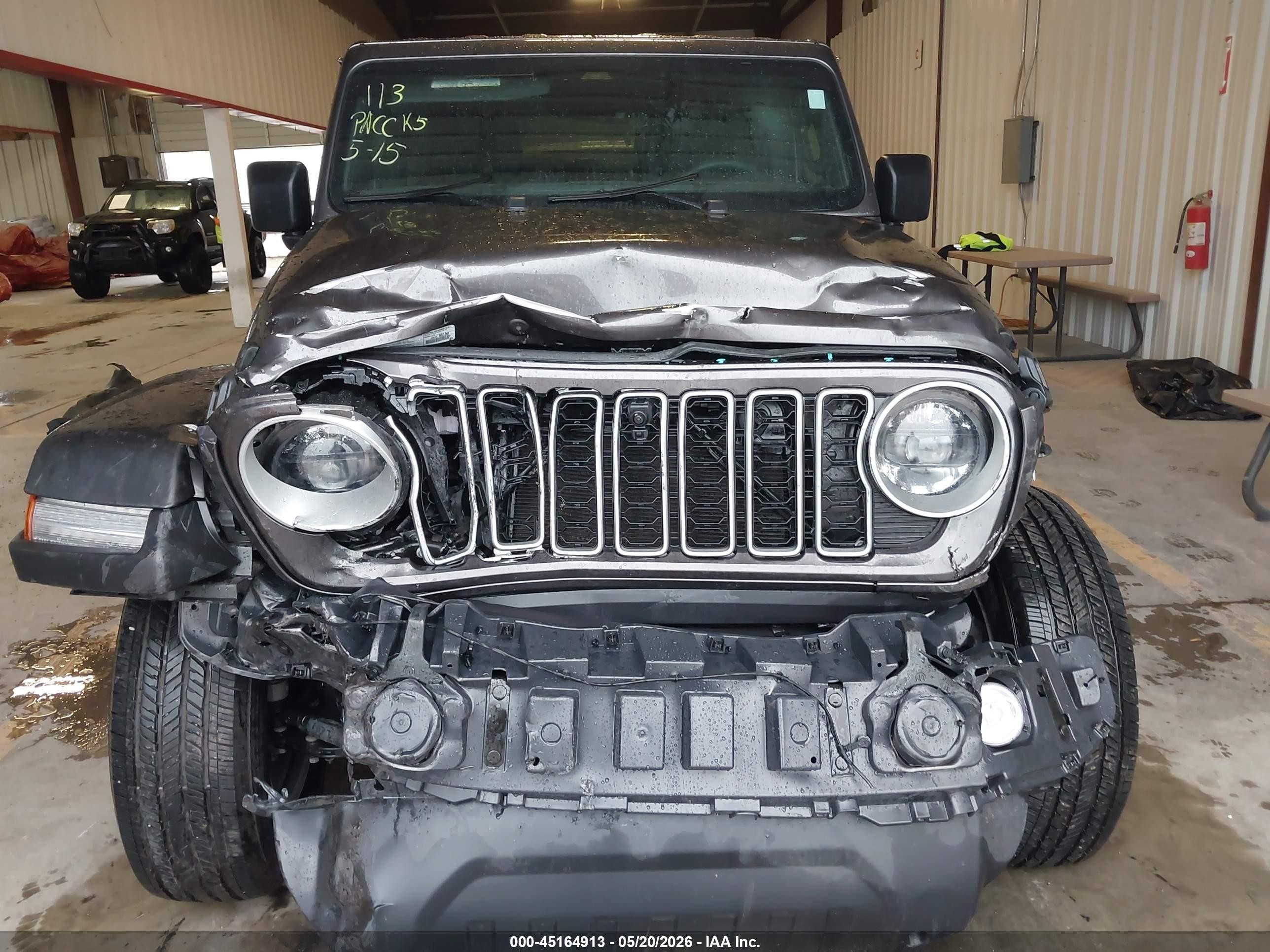 2025 Jeep Wrangler 4-door Sahara 4x4 Gray vin: 1C4PJXEN8SW653104
