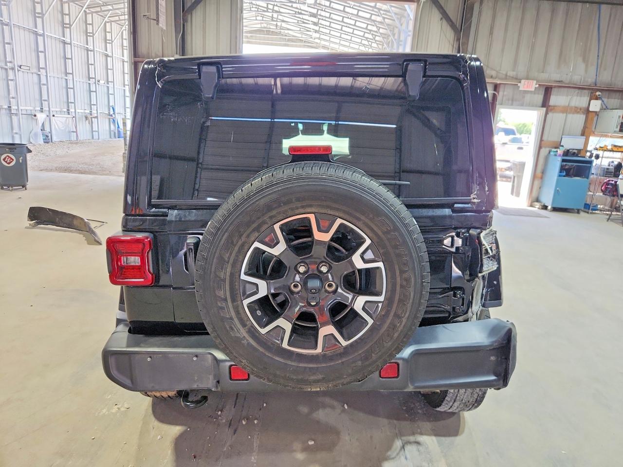 2024 Jeep Wrangler Sahara Black vin: 1C4PJXEN9RW104232