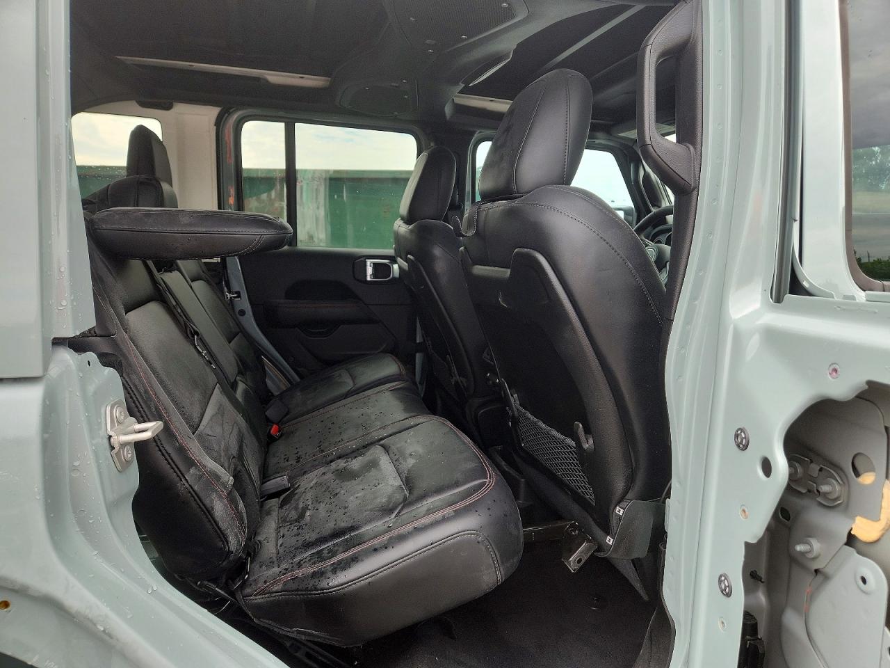 2024 Jeep Wrangler Rubicon Teal vin: 1C4PJXFGXRW301989