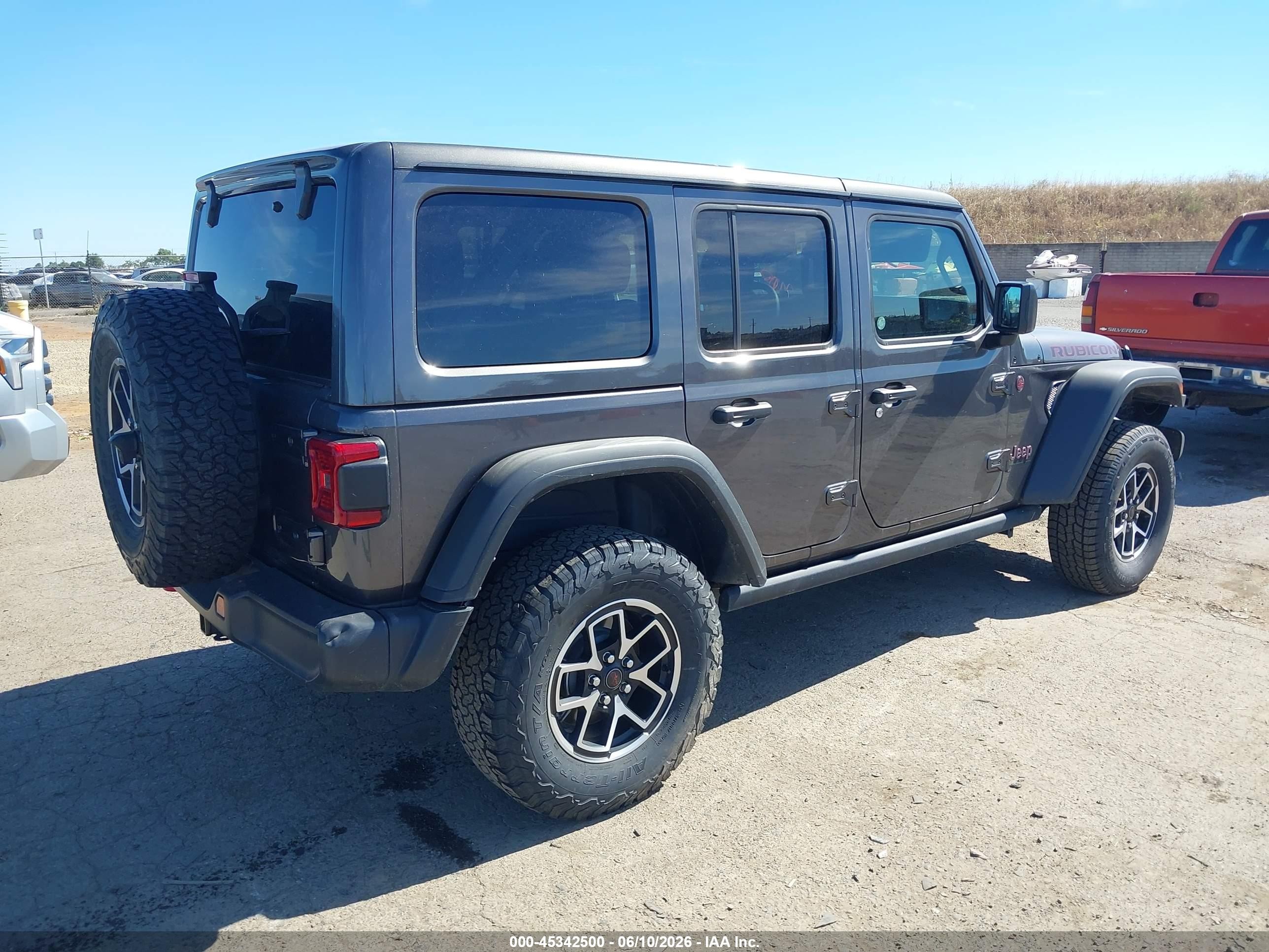 2025 Jeep Wrangler 4-door Rubicon 4x4 Gray vin: 1C4PJXFN7SW572691