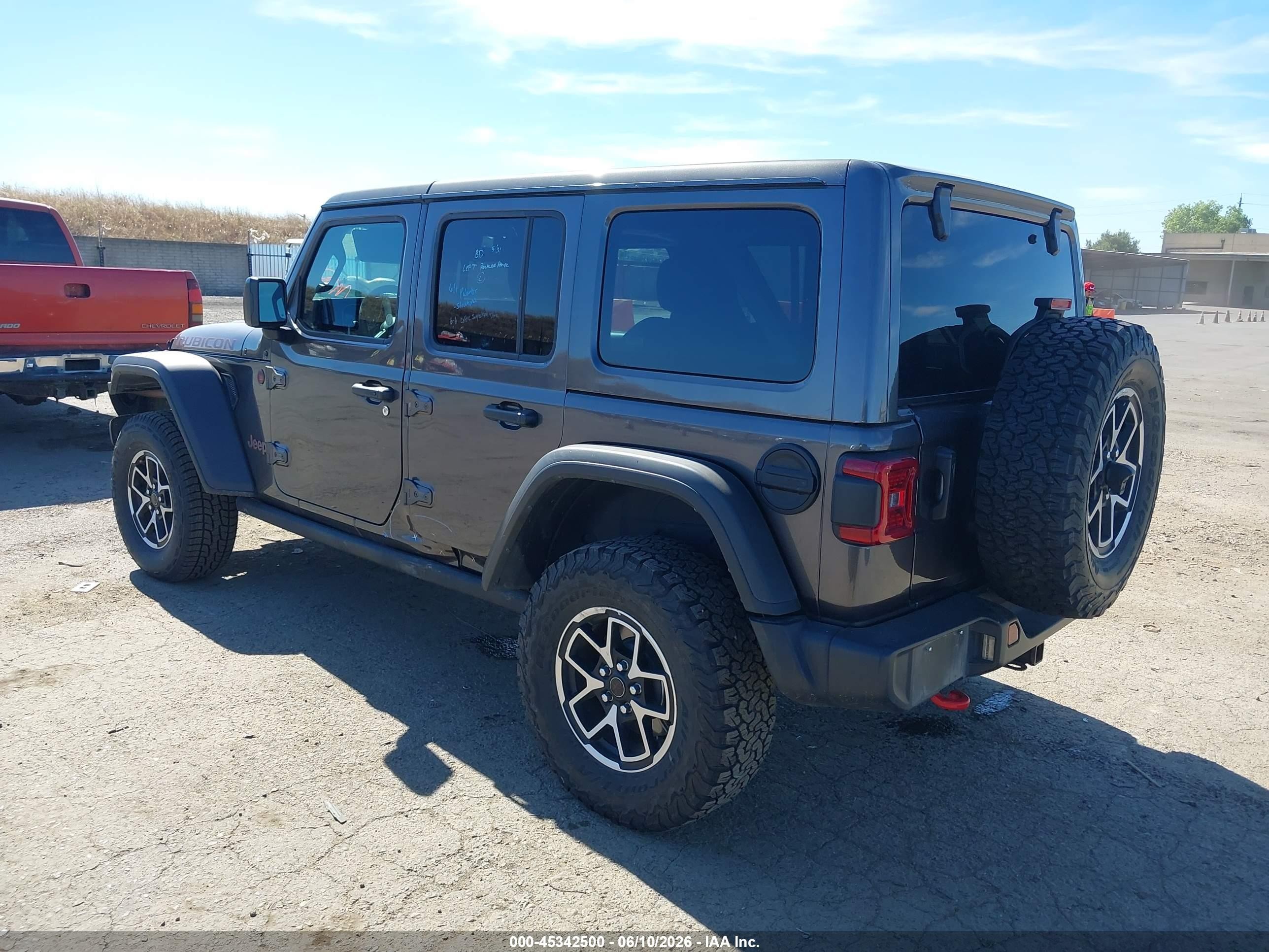 2025 Jeep Wrangler 4-door Rubicon 4x4 Gray vin: 1C4PJXFN7SW572691