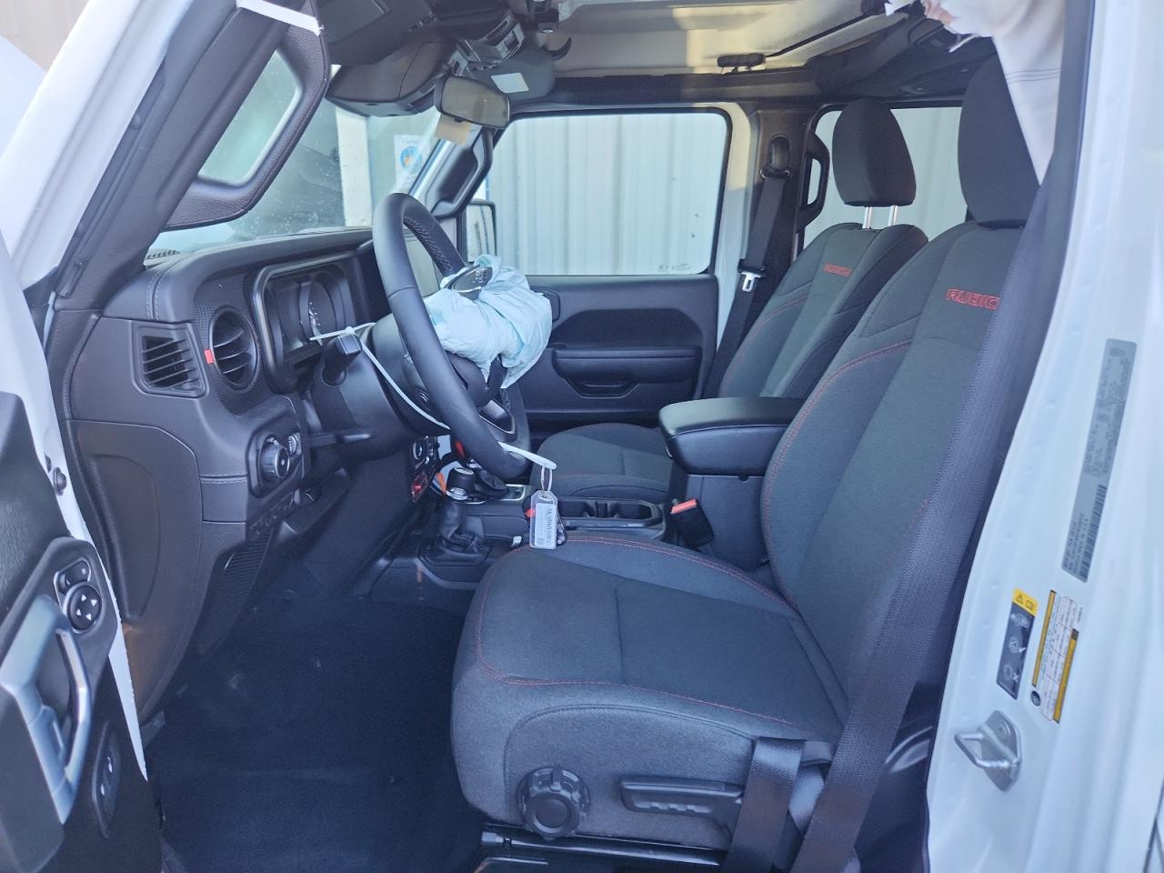 2026 Jeep Wrangler Rubicon White vin: 1C4PJXFN9TW286312 Damage: Airbag - Front Left, Deployed, Replacement Required