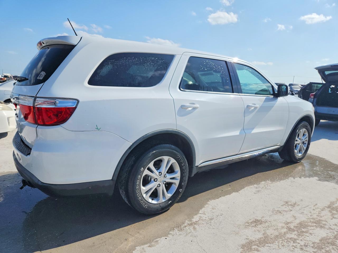 2013 Dodge Durango Sxt Белый vin: 1C4RDHAG1DC690917