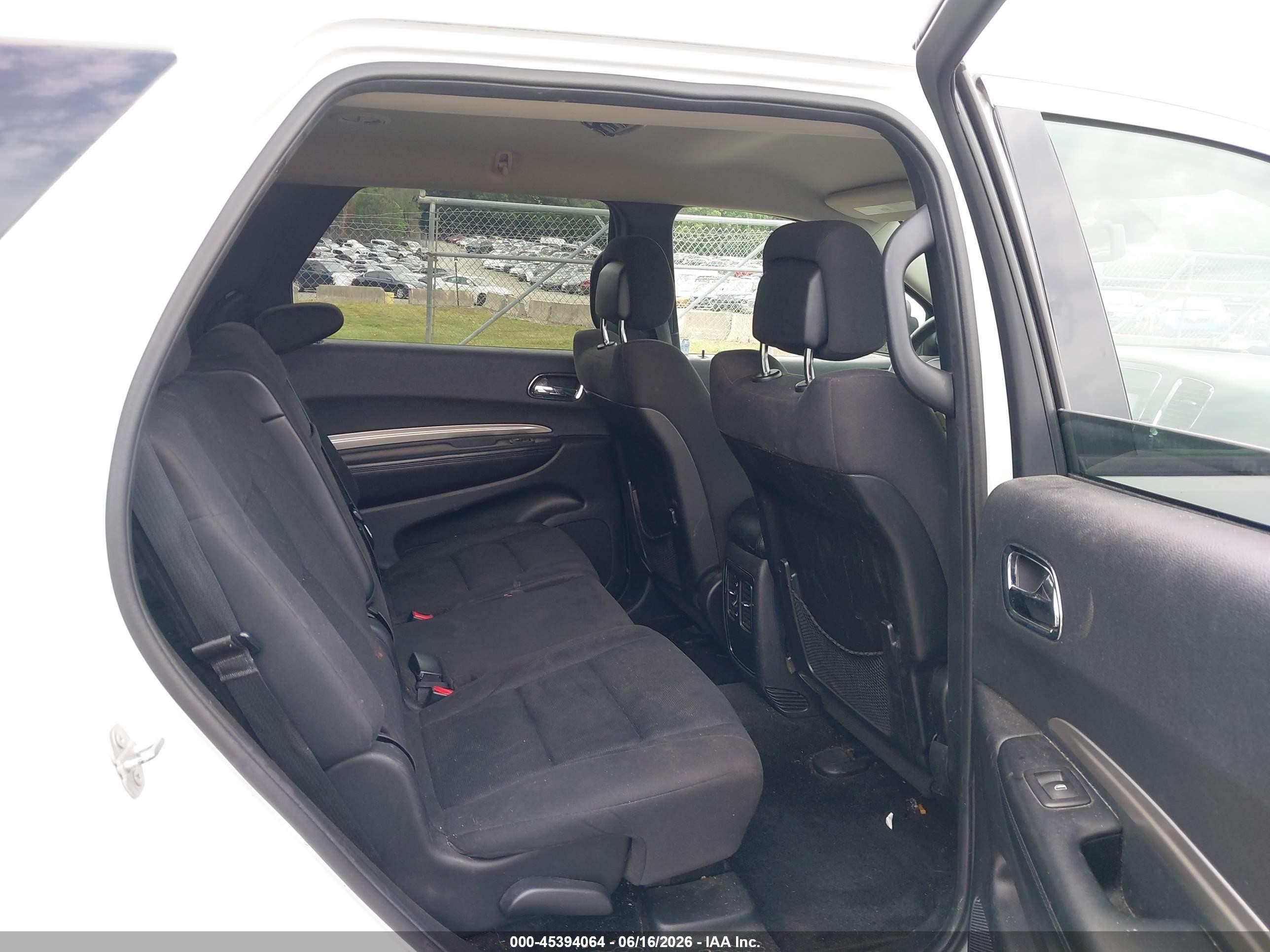 2015 Dodge Durango Sxt Белый vin: 1C4RDHAG1FC800903