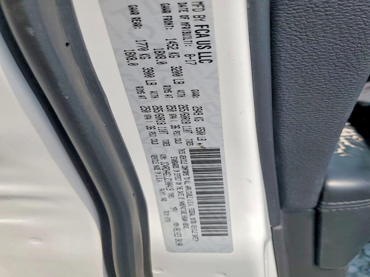 2018 Dodge Durango Sxt White vin: 1C4RDHAG1JC100419