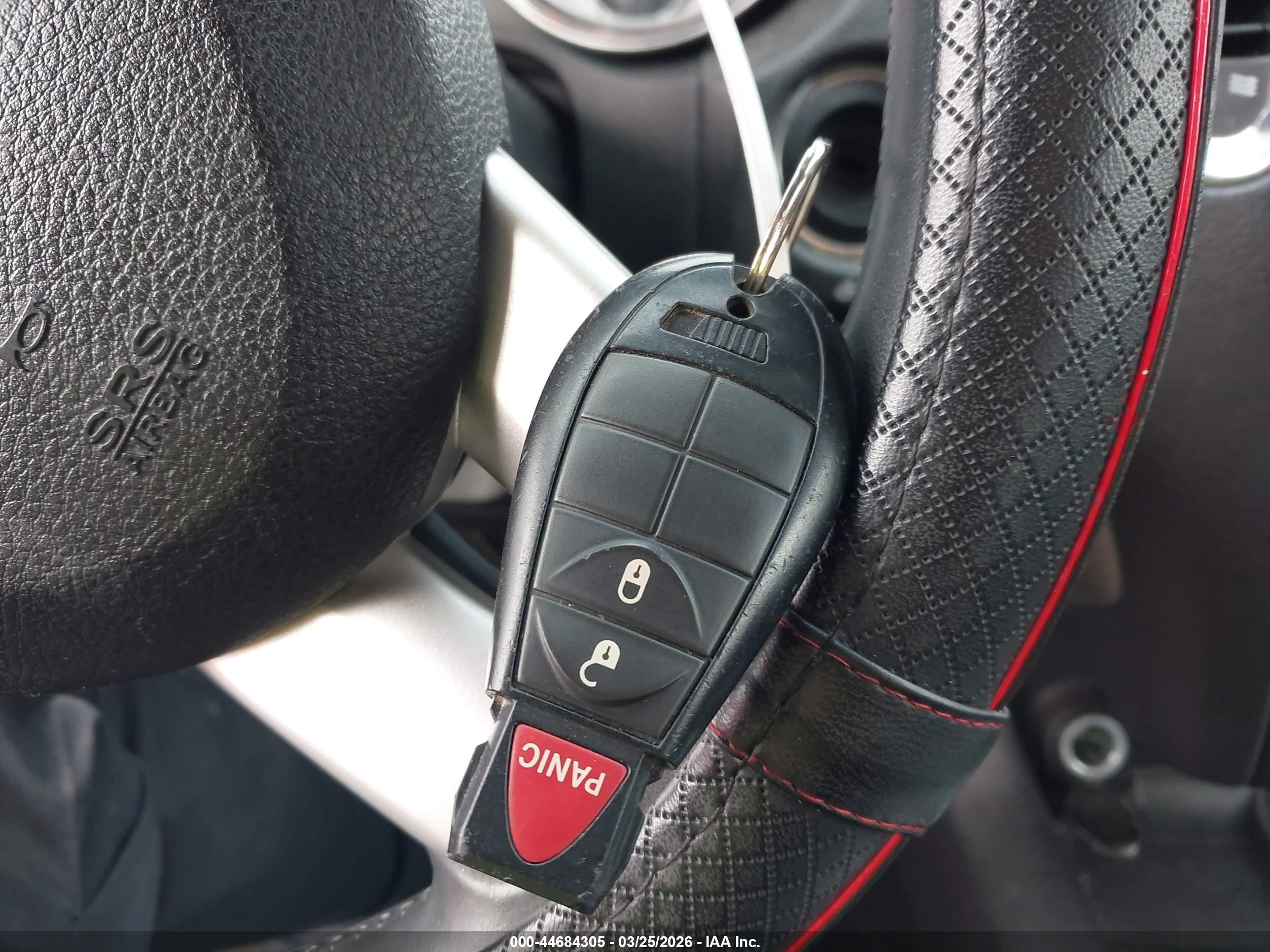 2013 Dodge Durango Sxt Red vin: 1C4RDHAG3DC575879