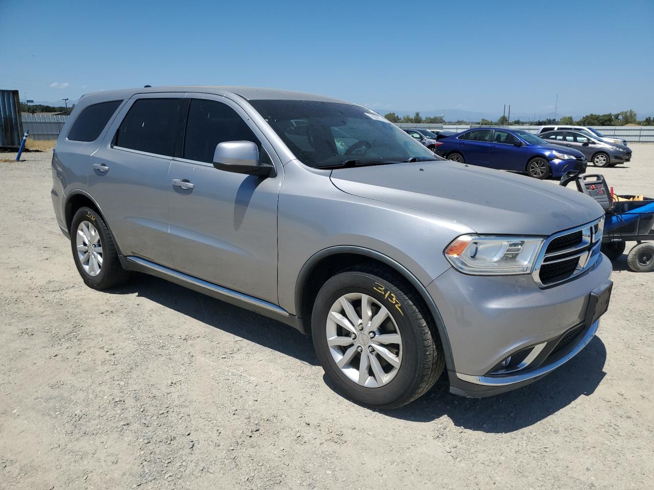 2015 Dodge Durango Sxt Silver vin: 1C4RDHAG3FC795431 Damage: Right Front Tire, Worn, Replacement Required