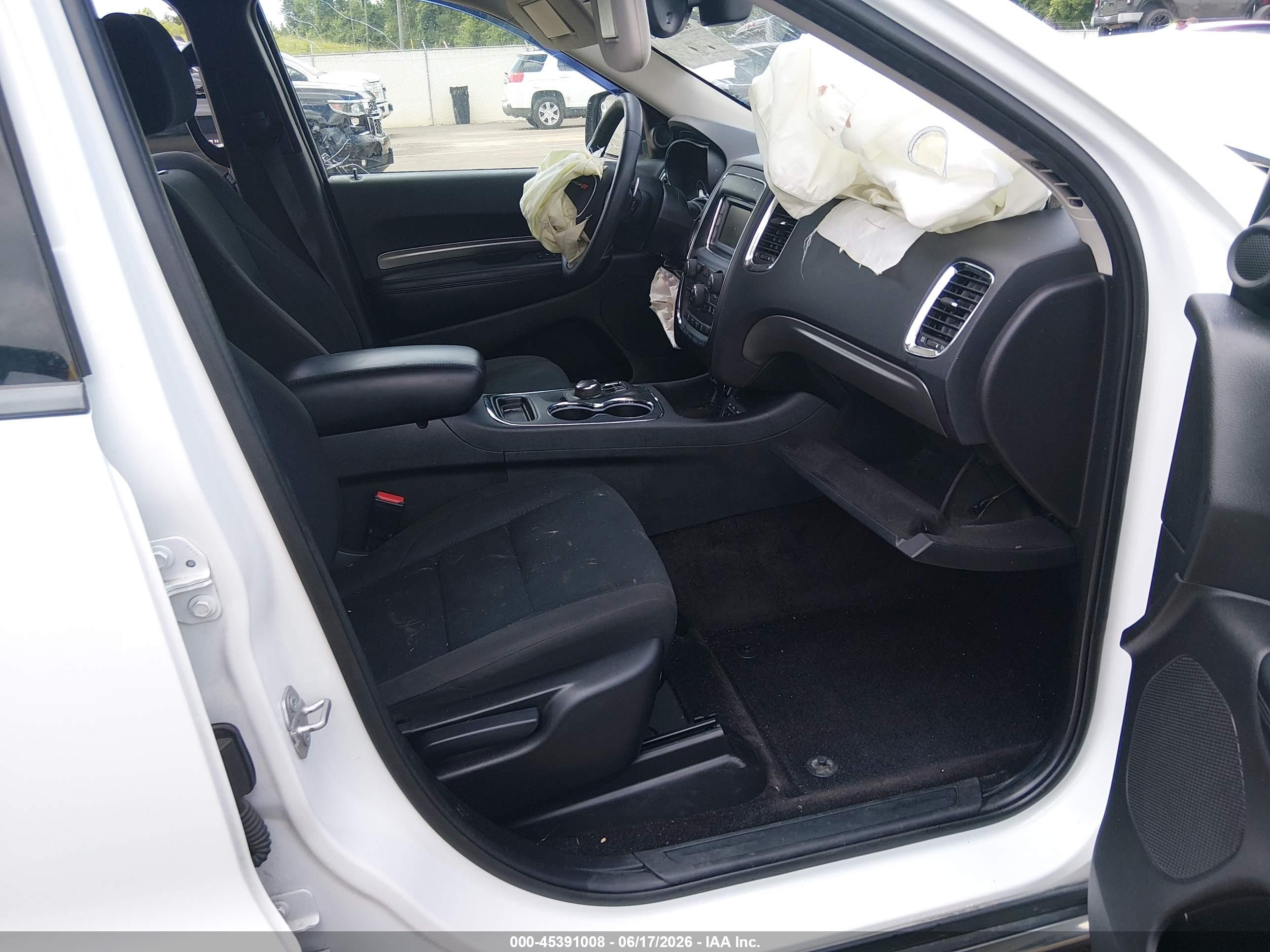 2017 Dodge Durango Sxt Rwd White vin: 1C4RDHAG8HC925920