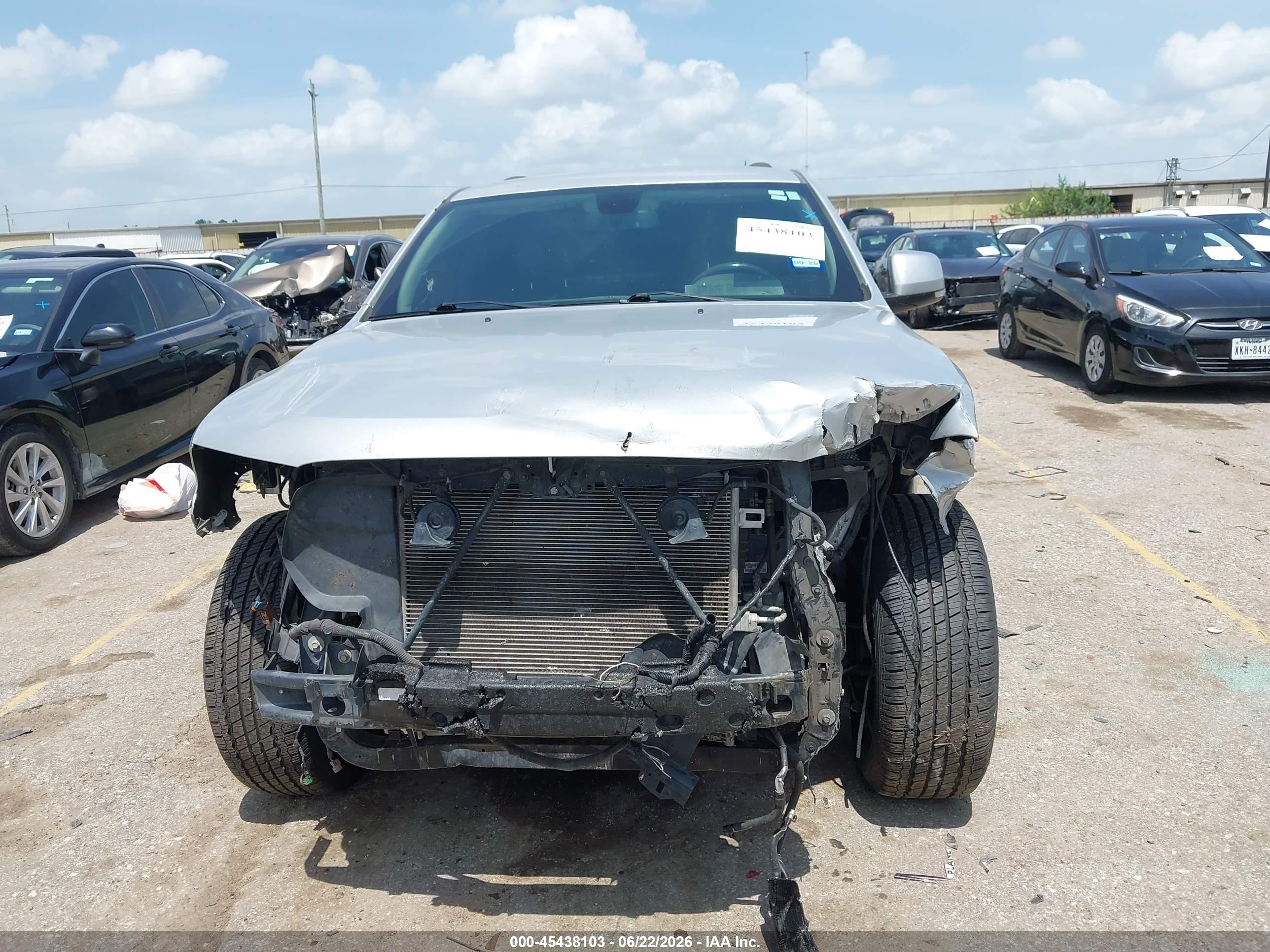 2013 Dodge Durango Crew Silver vin: 1C4RDHDG0DC632616