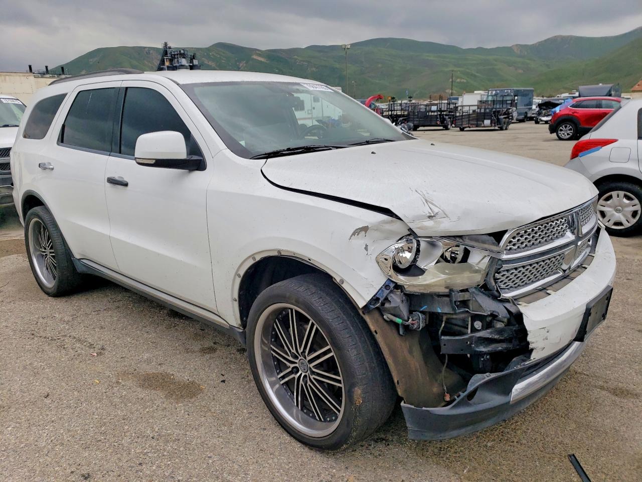 2013 Dodge Durango Crew White vin: 1C4RDHDG2DC665200