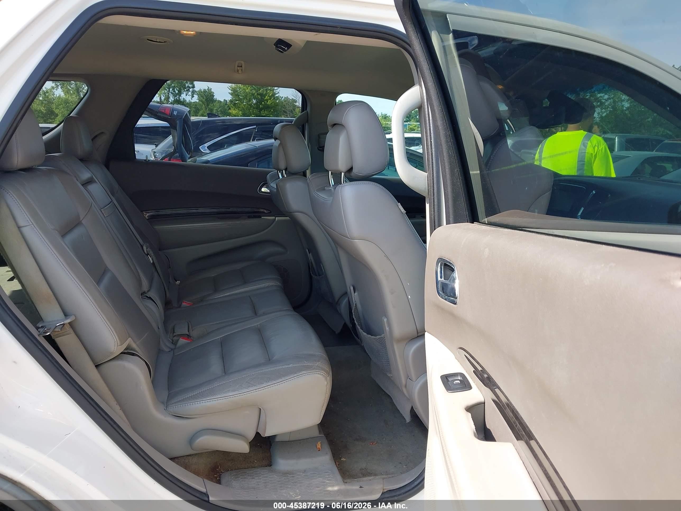 2012 Dodge Durango Crew White vin: 1C4RDHDG4CC112501