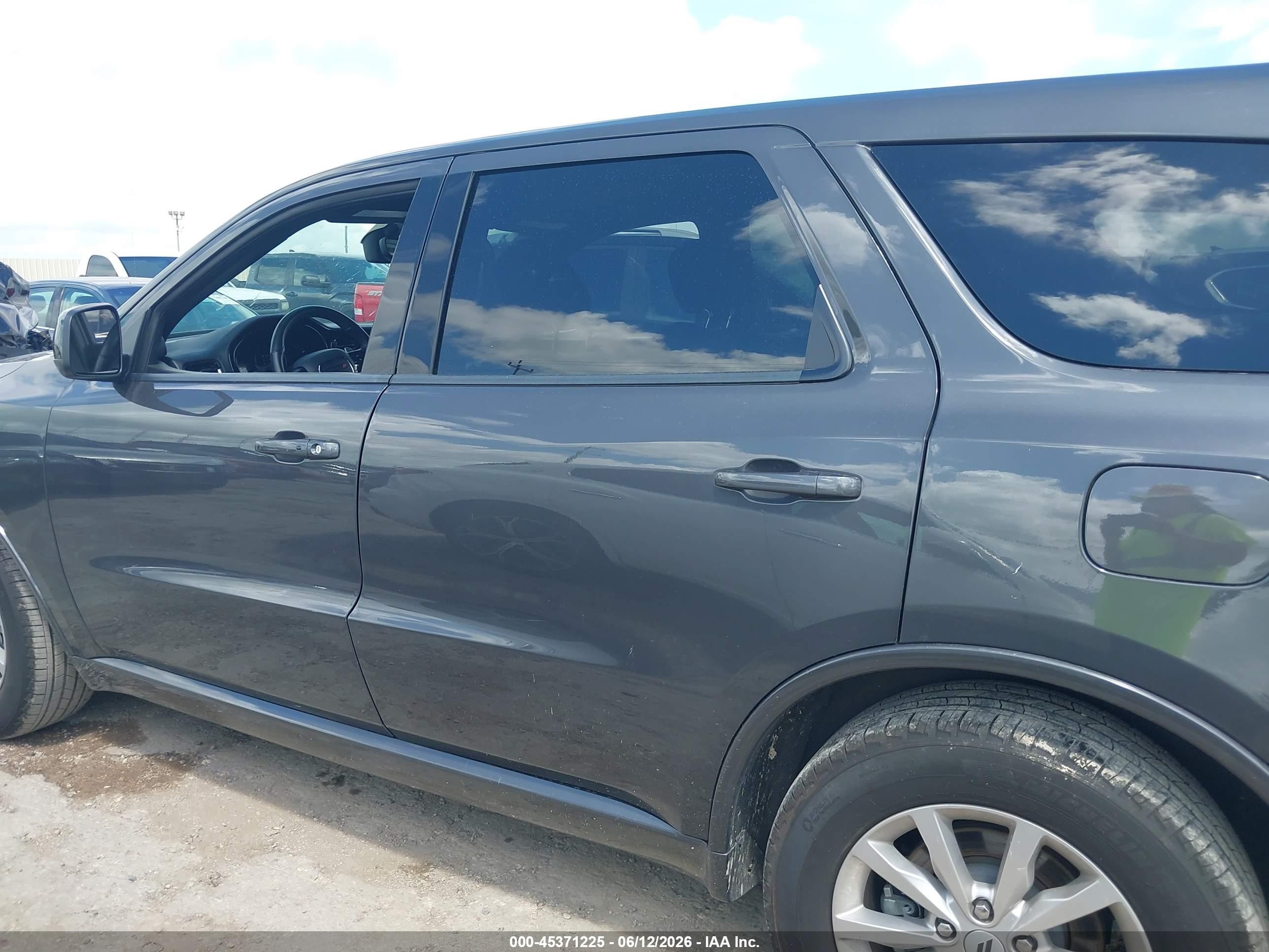 2025 Dodge Durango Gt Rwd Gray vin: 1C4RDHDG5SC533268